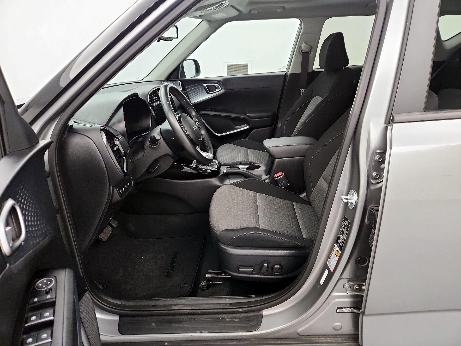 Thumbnail: 2023 Kia Soul - 11