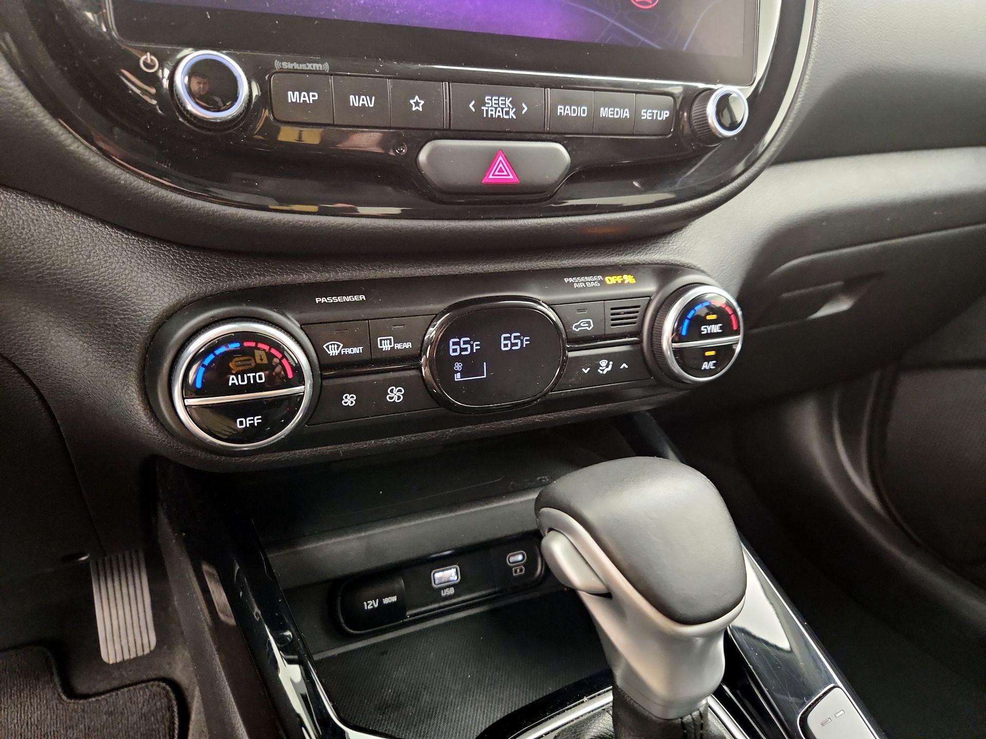 Thumbnail: 2023 Kia Soul - 17