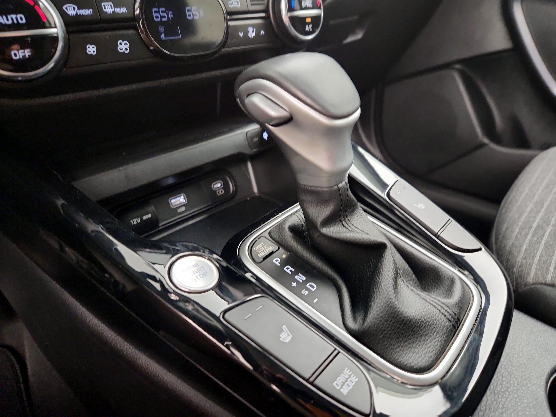 Thumbnail: 2023 Kia Soul - 18