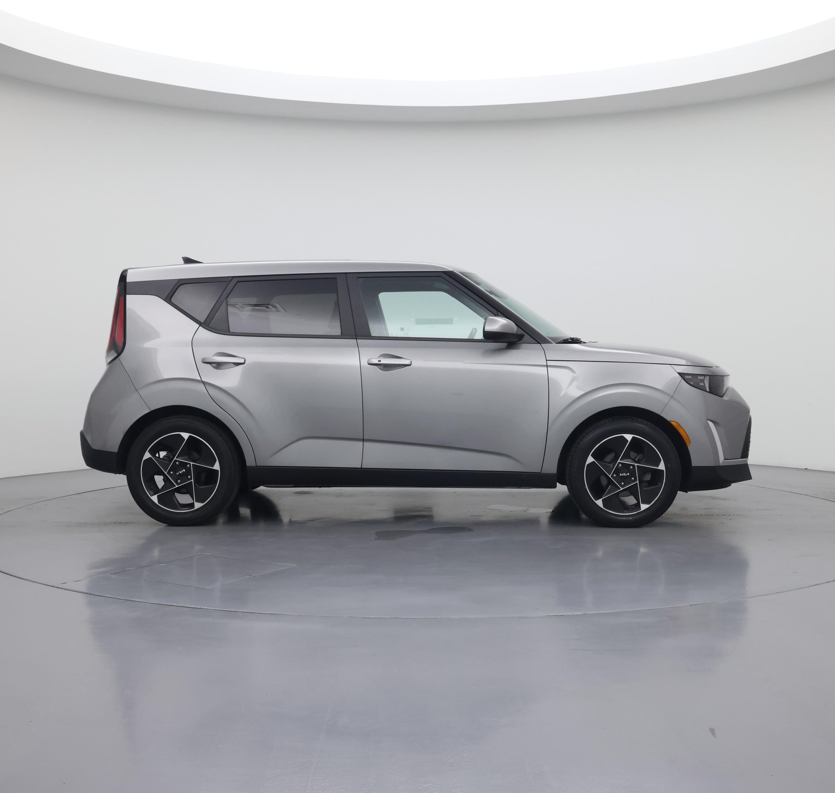 Thumbnail: 2023 Kia Soul - 7