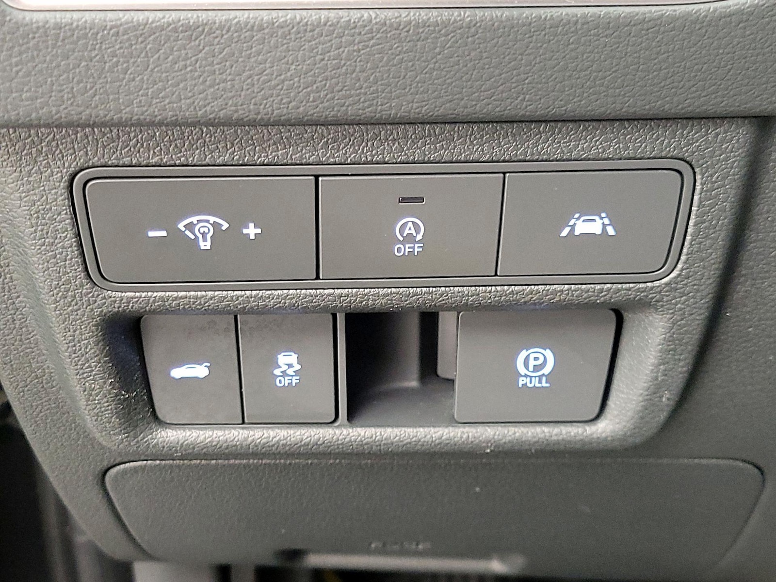 2023 Hyundai Sonata SE - Photo 14