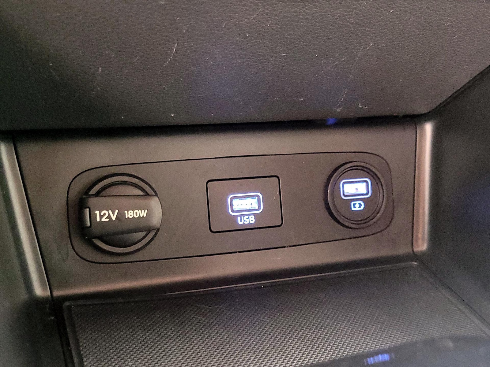 2023 Hyundai Sonata SE - Photo 19
