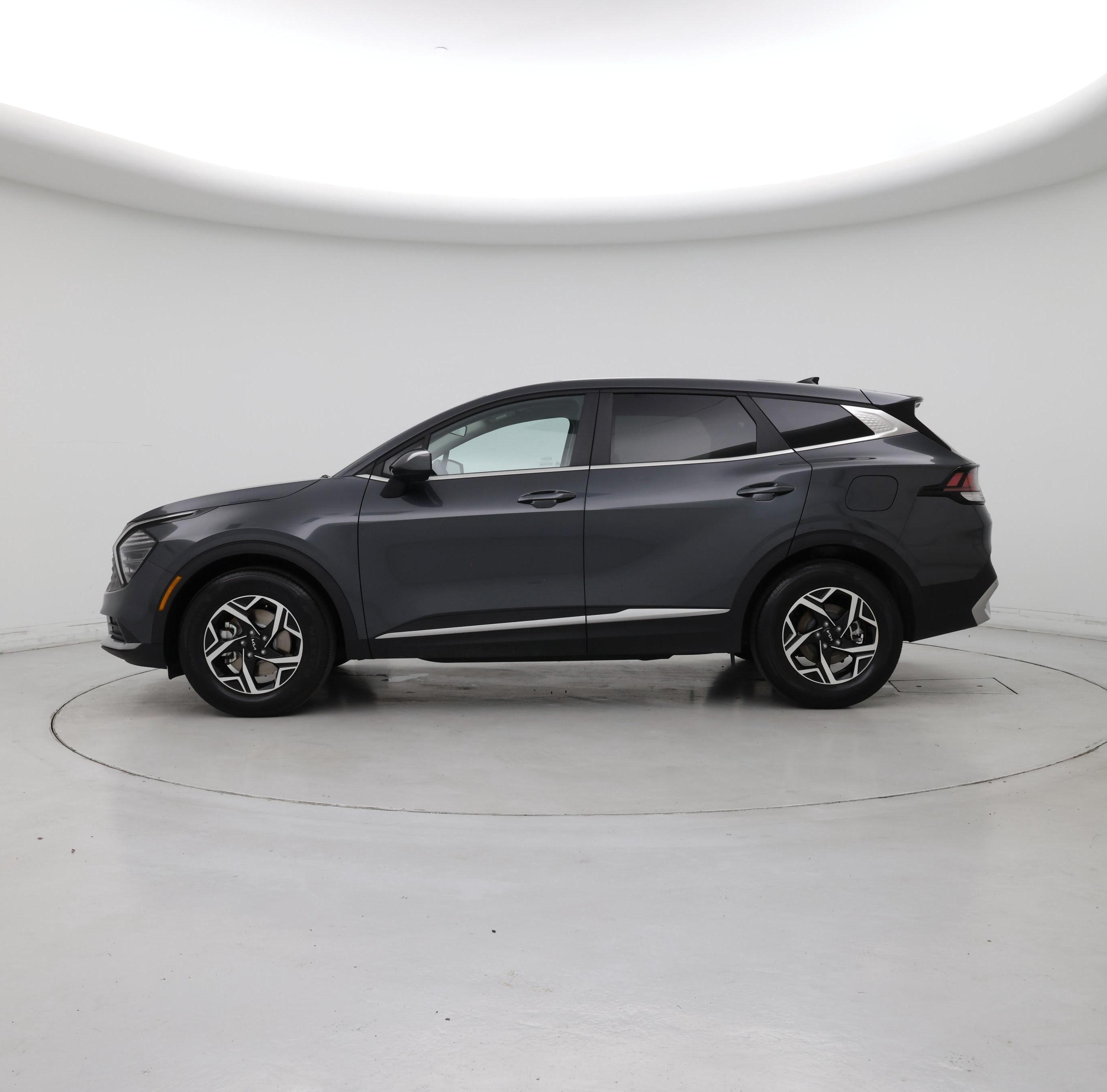 Thumbnail: 2025 Kia Sportage - 3