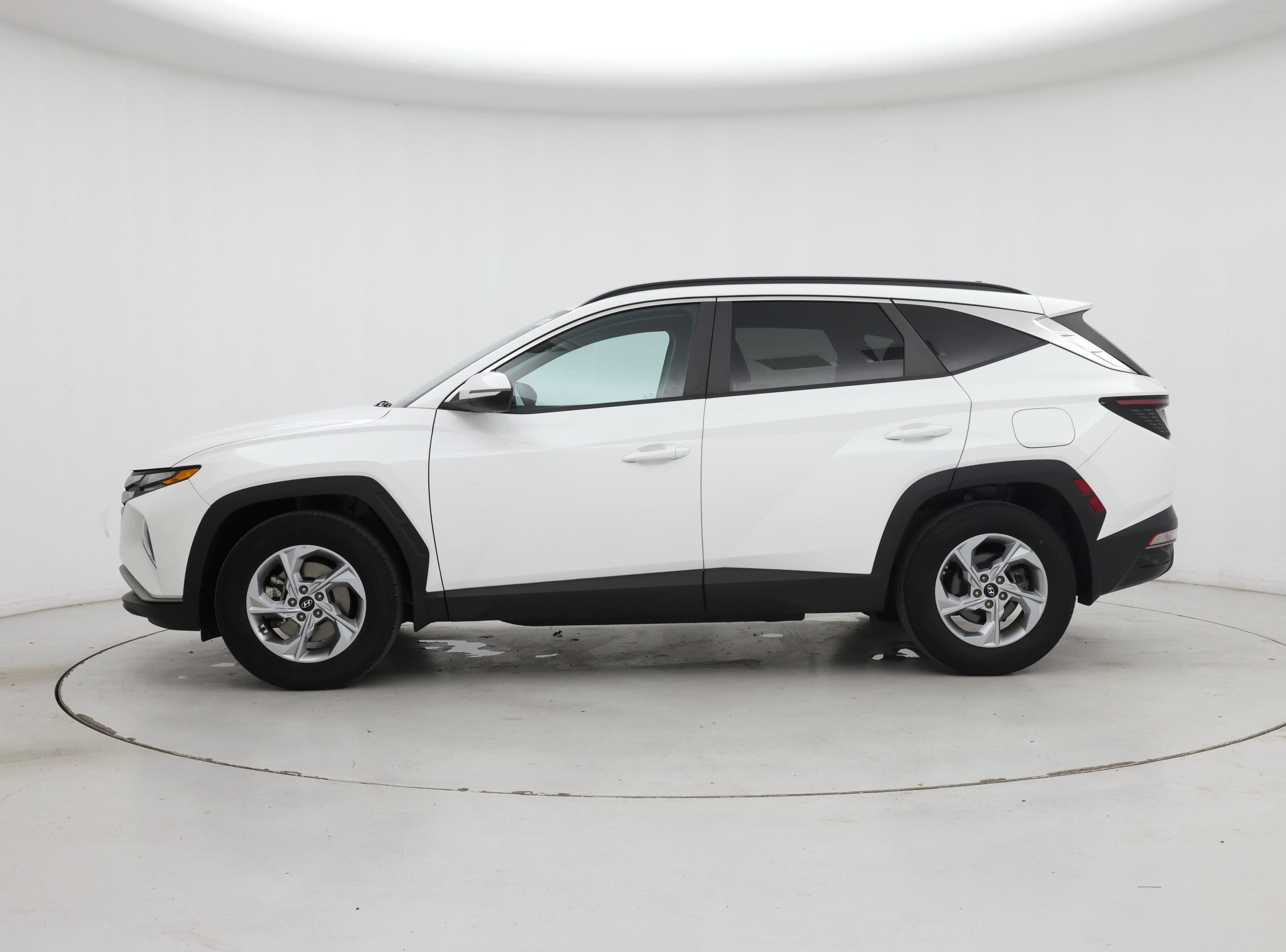 Thumbnail: 2023 Hyundai Tucson - 3