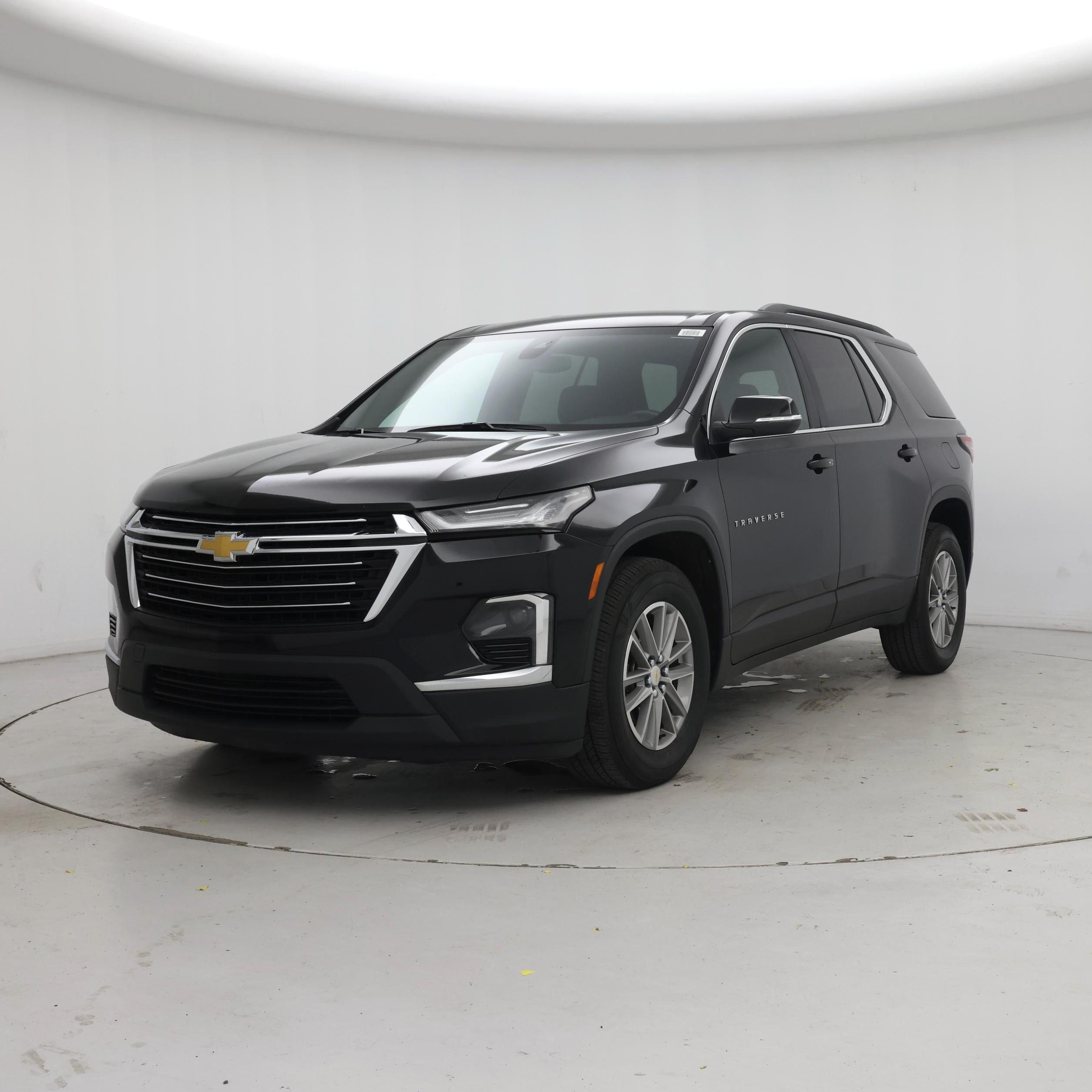 Thumbnail: 2022 Chevrolet Traverse - 4