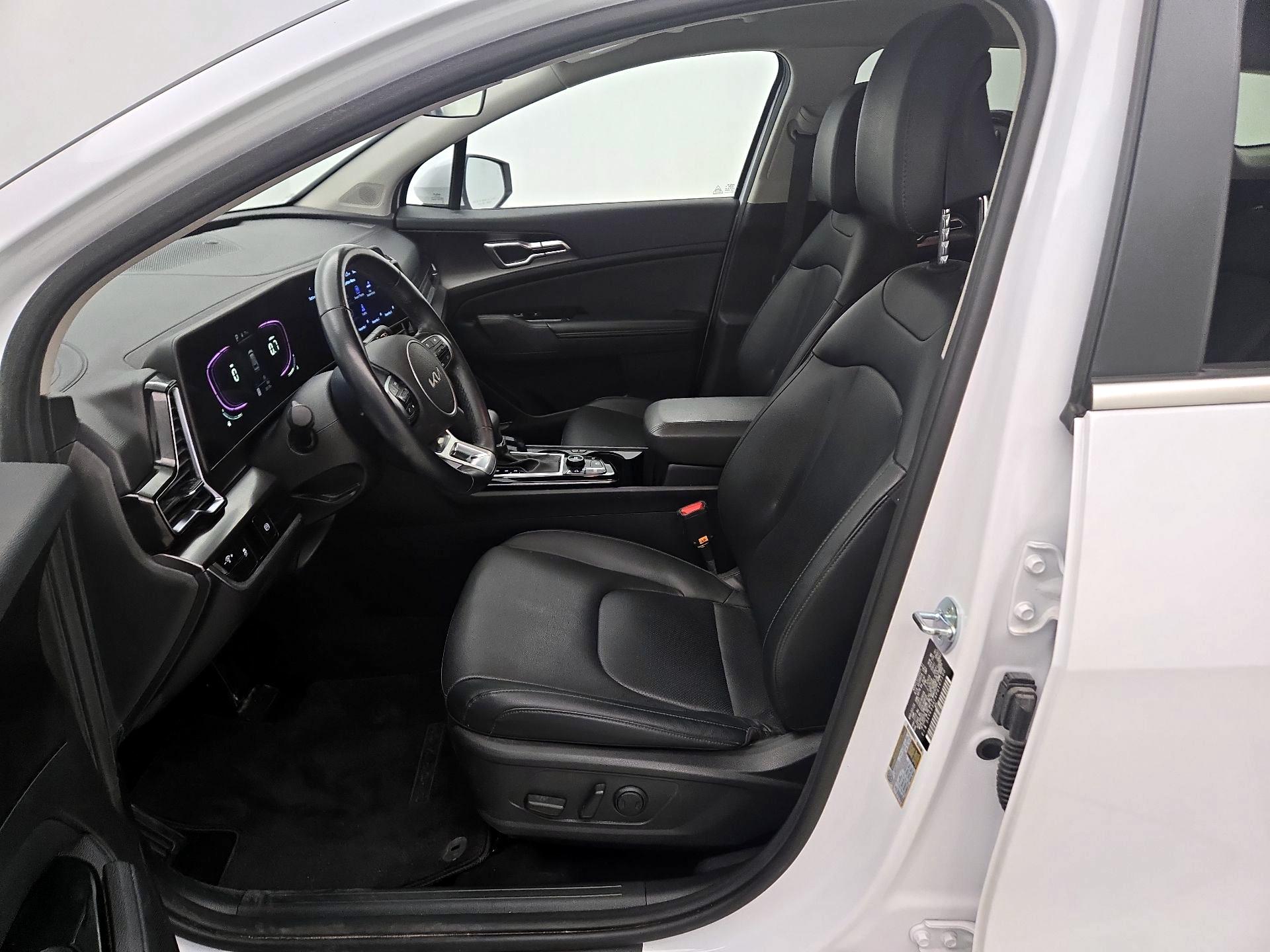 Thumbnail: 2023 Kia Sportage - 11