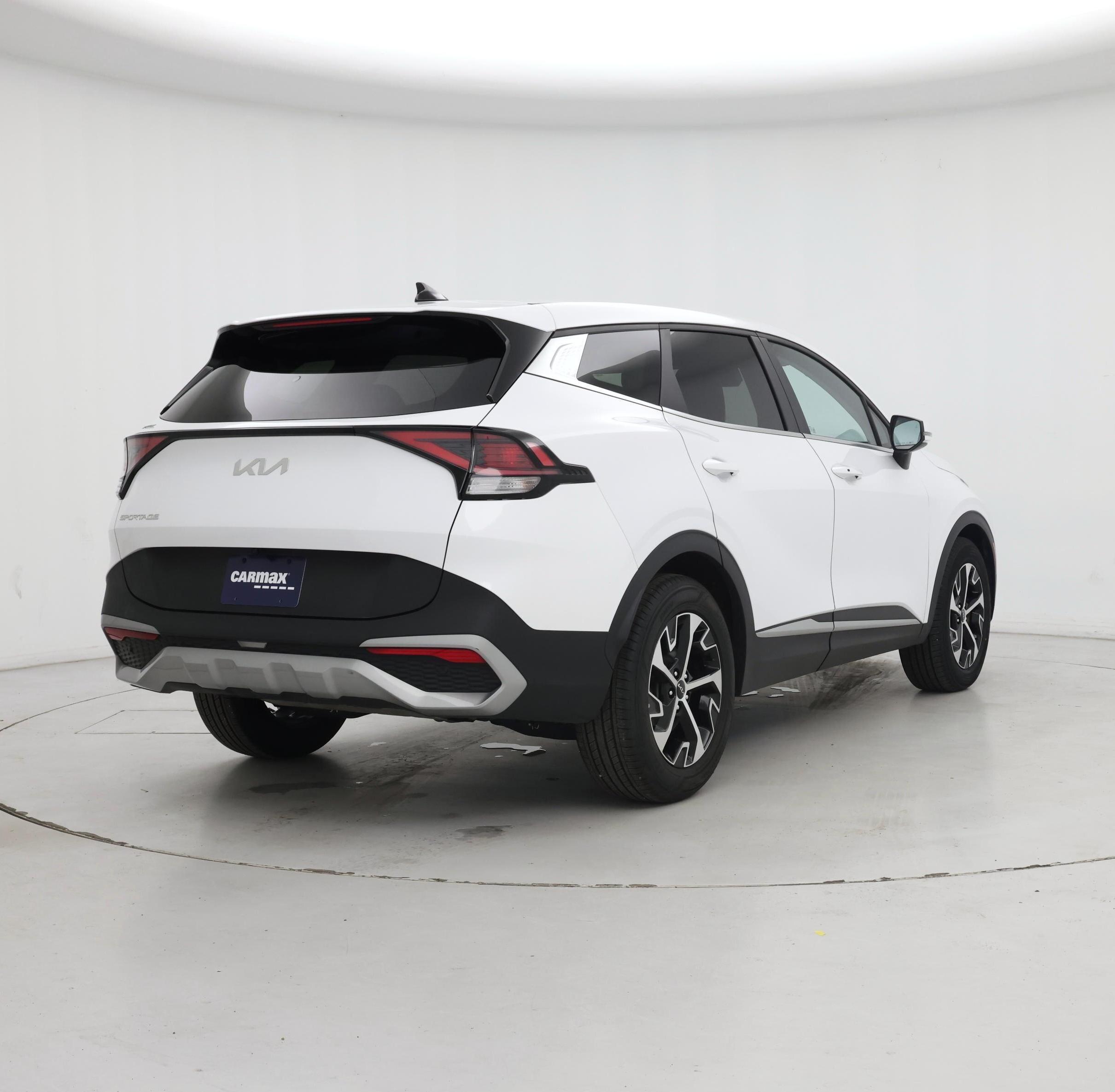 Thumbnail: 2023 Kia Sportage - 8