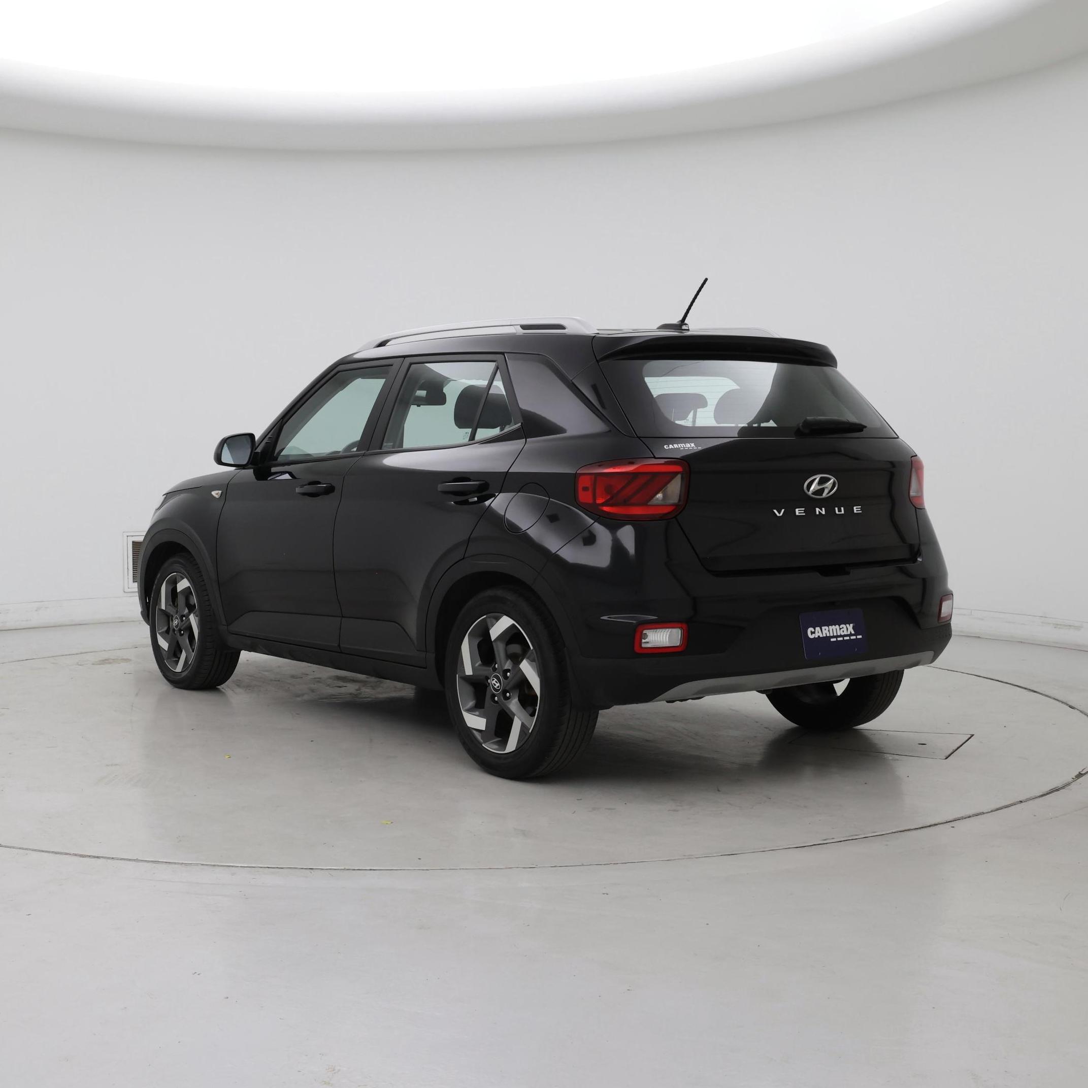 Thumbnail: 2023 Hyundai Venue - 2