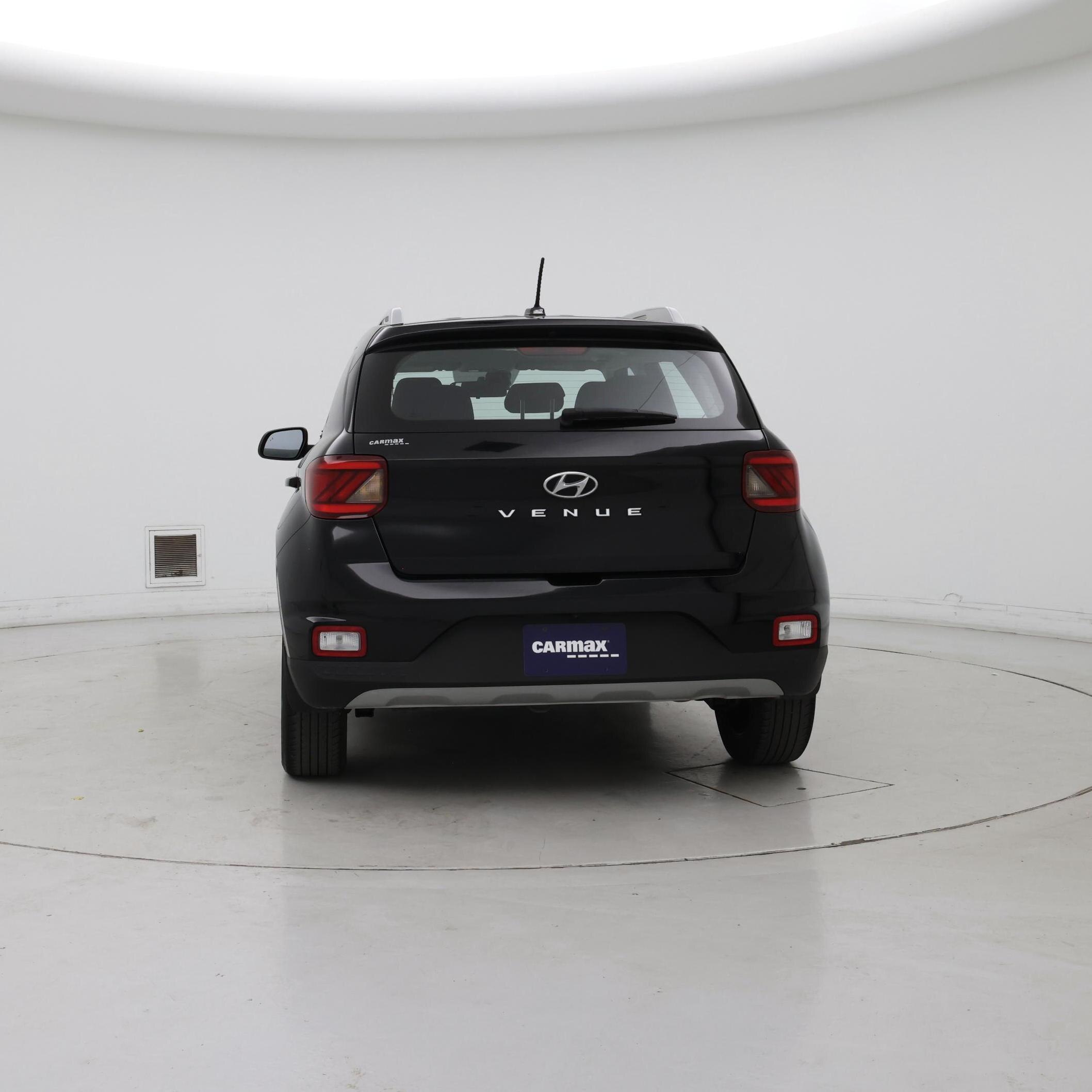 Thumbnail: 2023 Hyundai Venue - 6