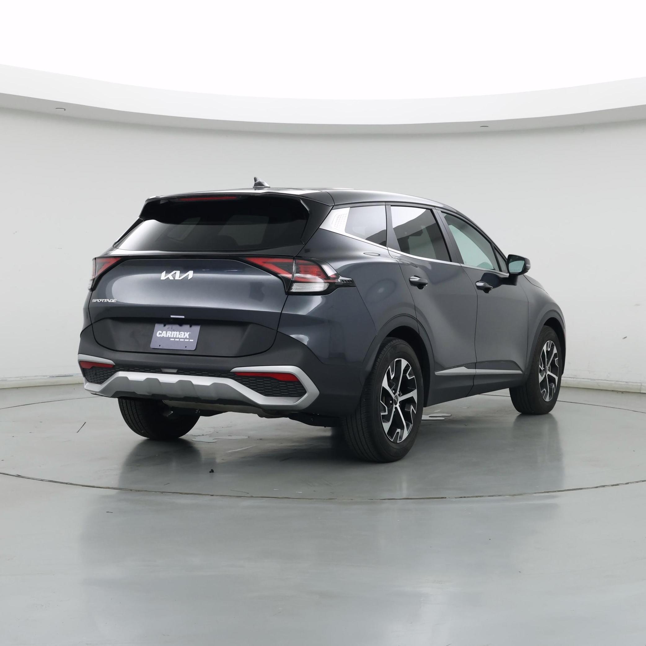 Thumbnail: 2023 Kia Sportage - 8
