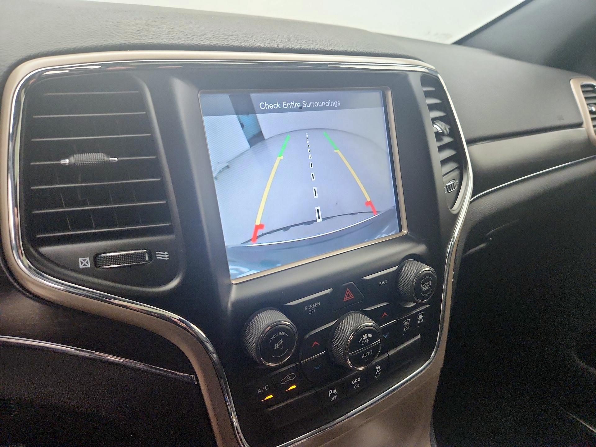 Thumbnail: 2015 Jeep Grand Cherokee - 15