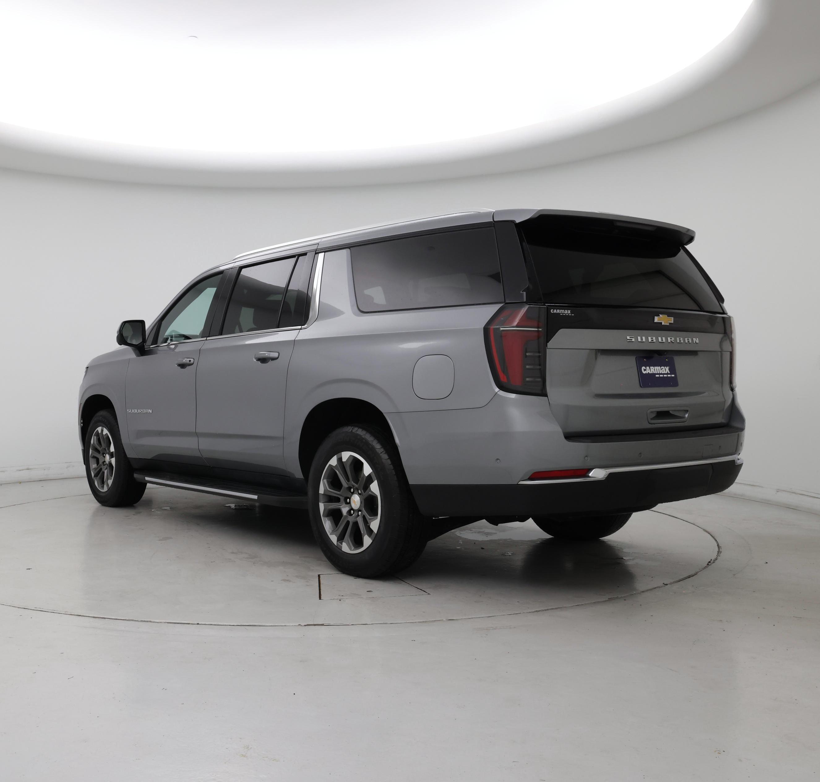 Thumbnail: 2025 Chevrolet Suburban - 2