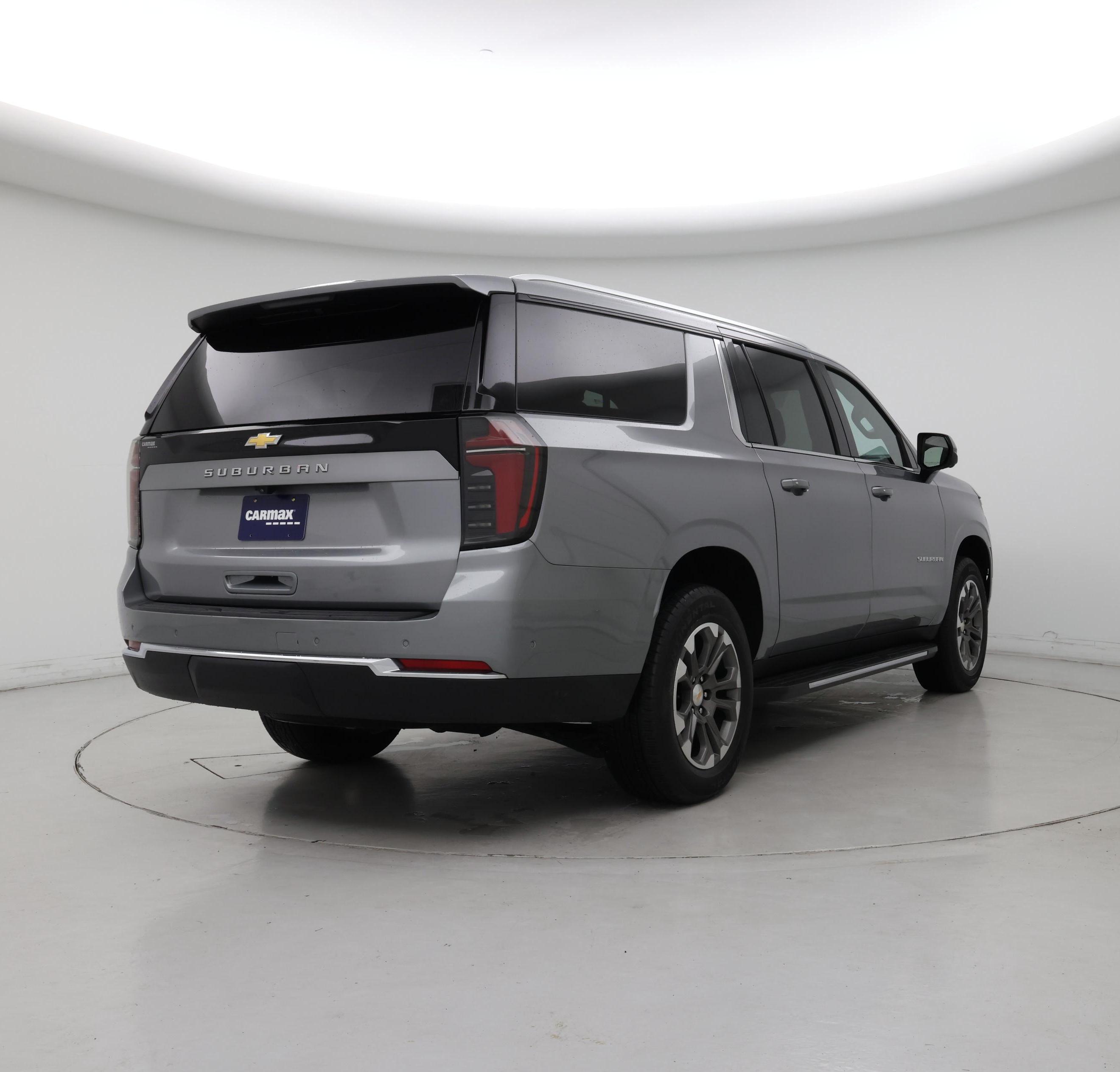 Thumbnail: 2025 Chevrolet Suburban - 8