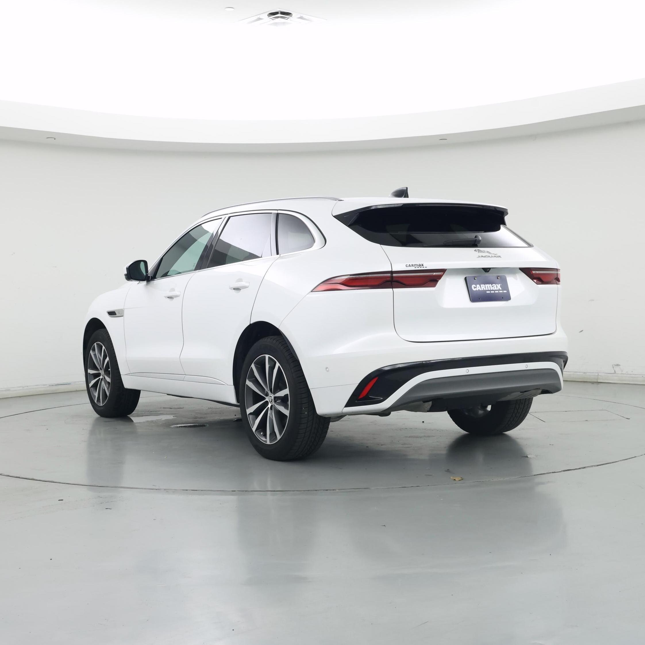 Thumbnail: 2024 Jaguar F-Pace - 2