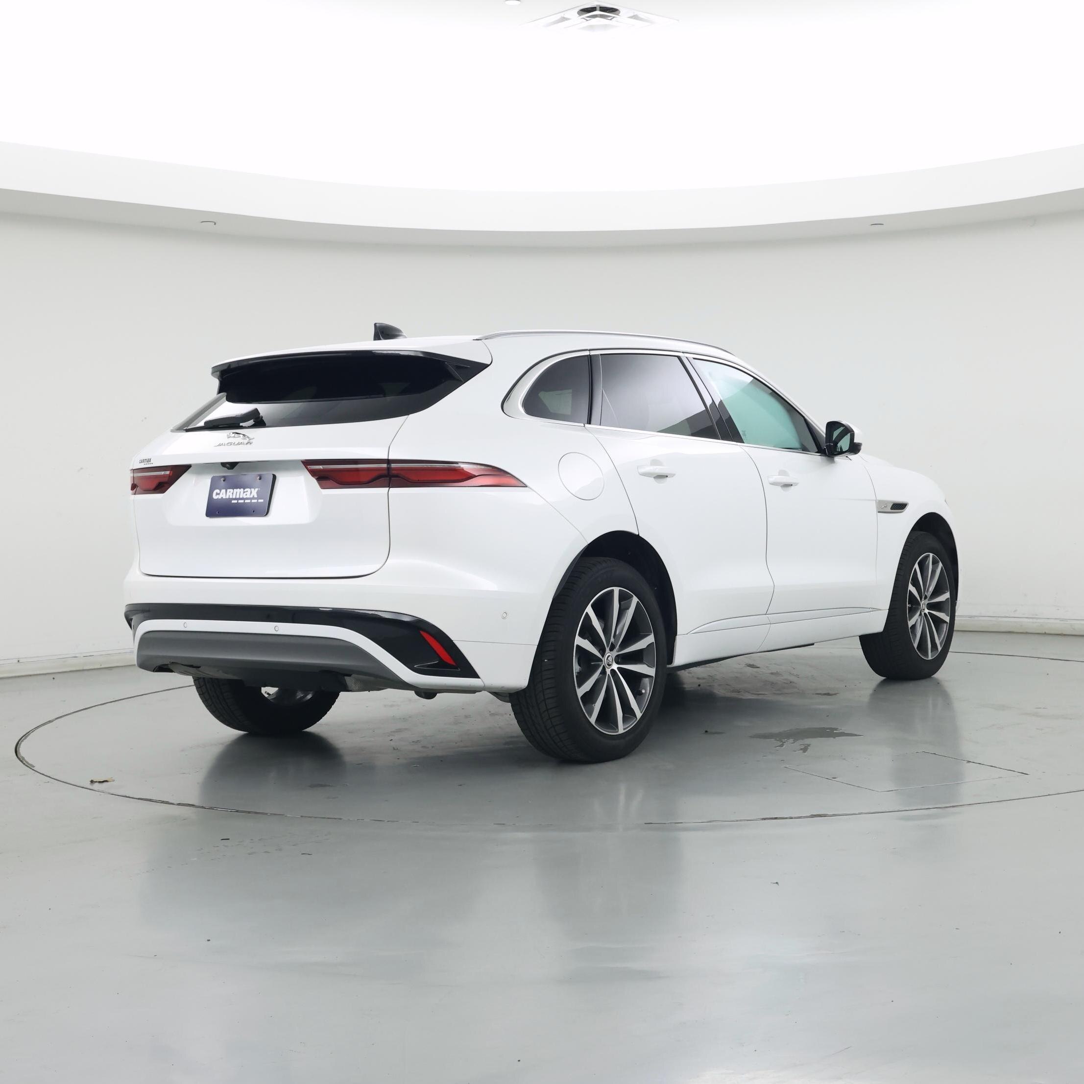 Thumbnail: 2024 Jaguar F-Pace - 8