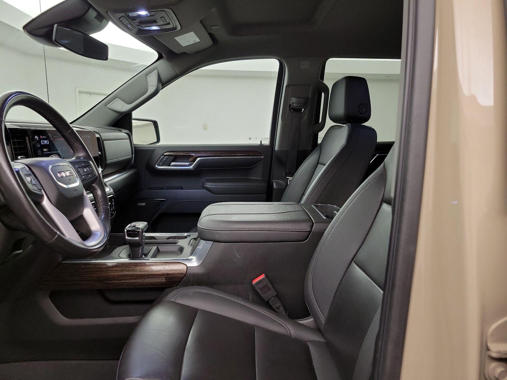 Thumbnail: 2023 GMC Sierra 1500 - 11