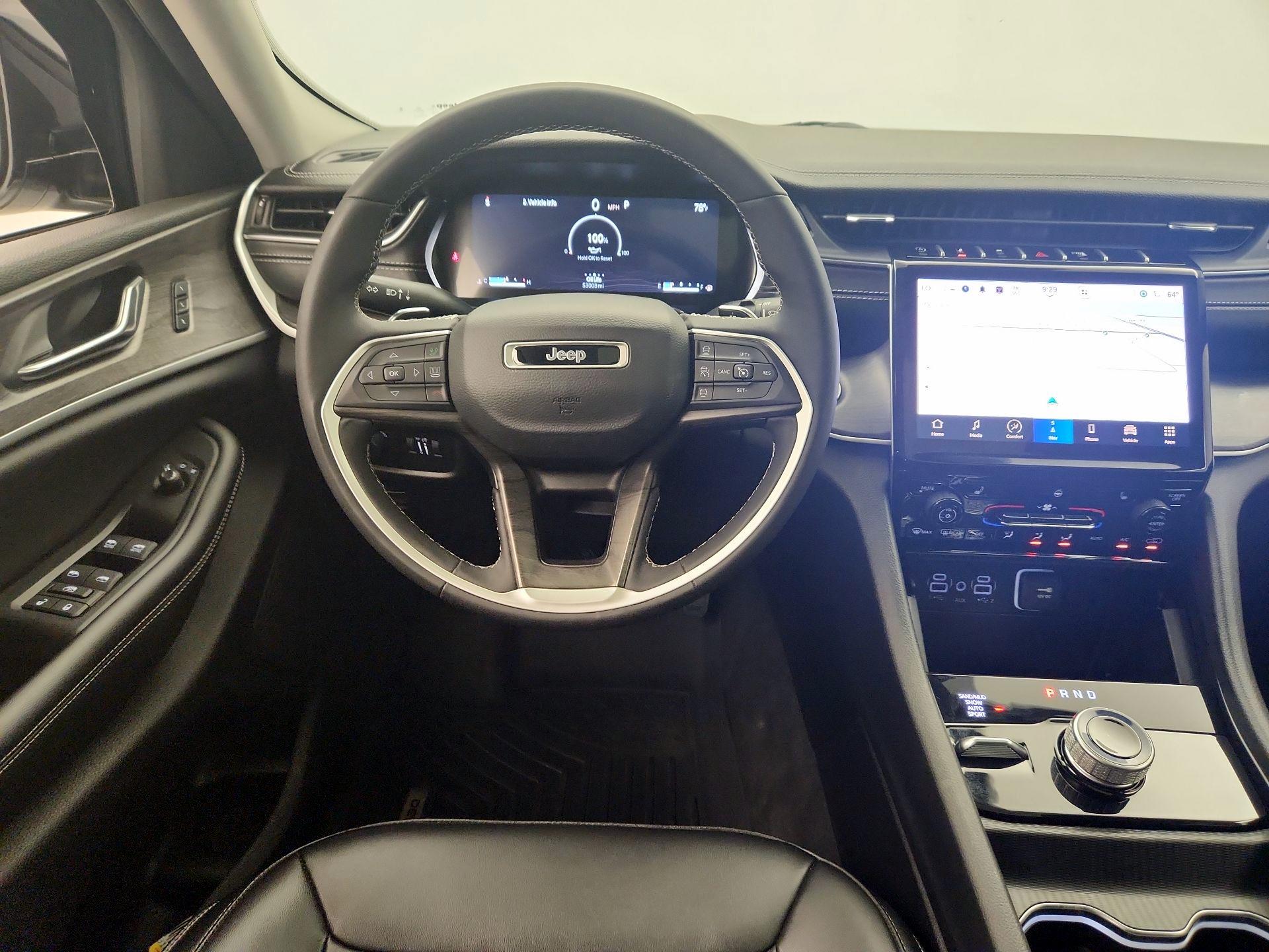 Thumbnail: 2024 Jeep Grand Cherokee - 10