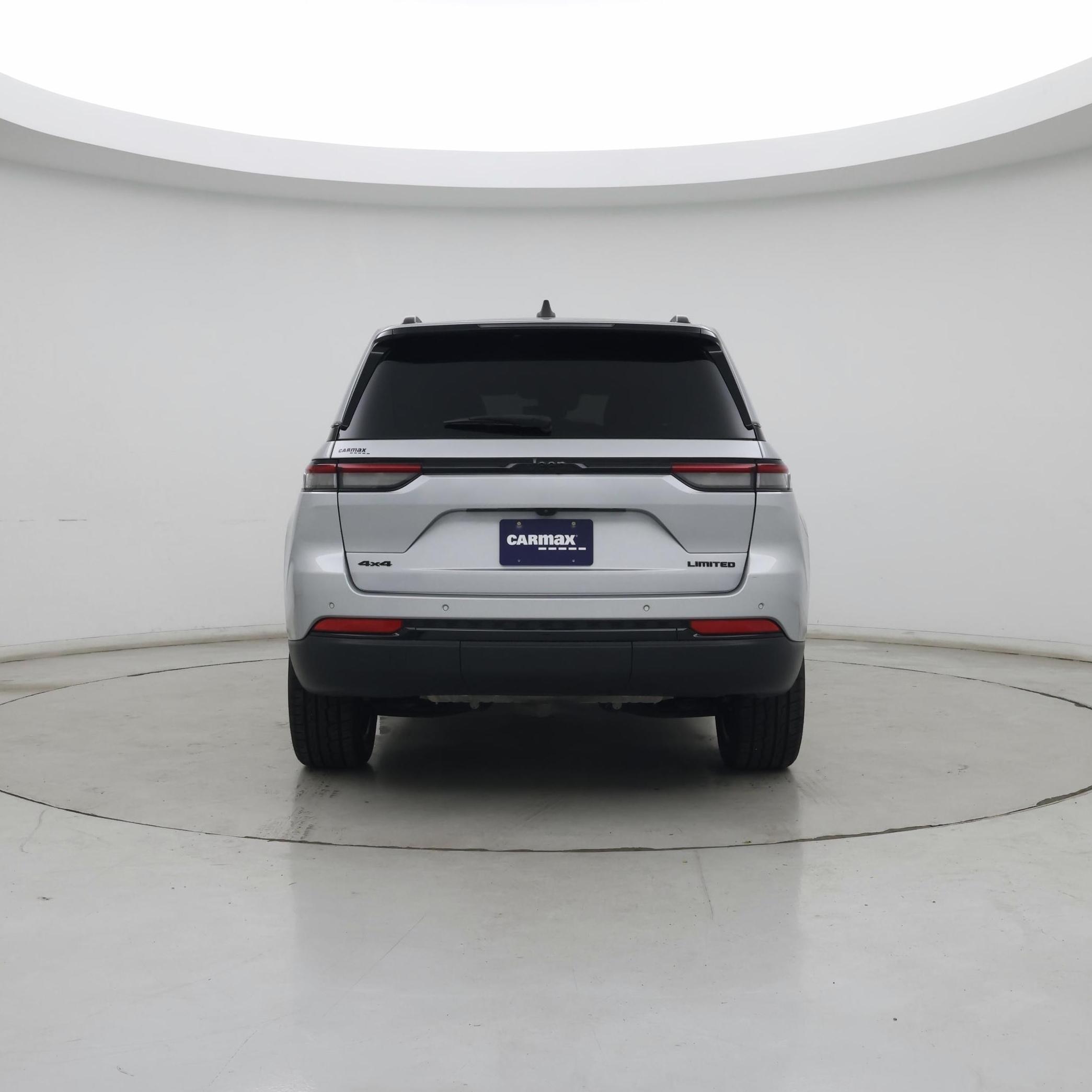 Thumbnail: 2024 Jeep Grand Cherokee - 8