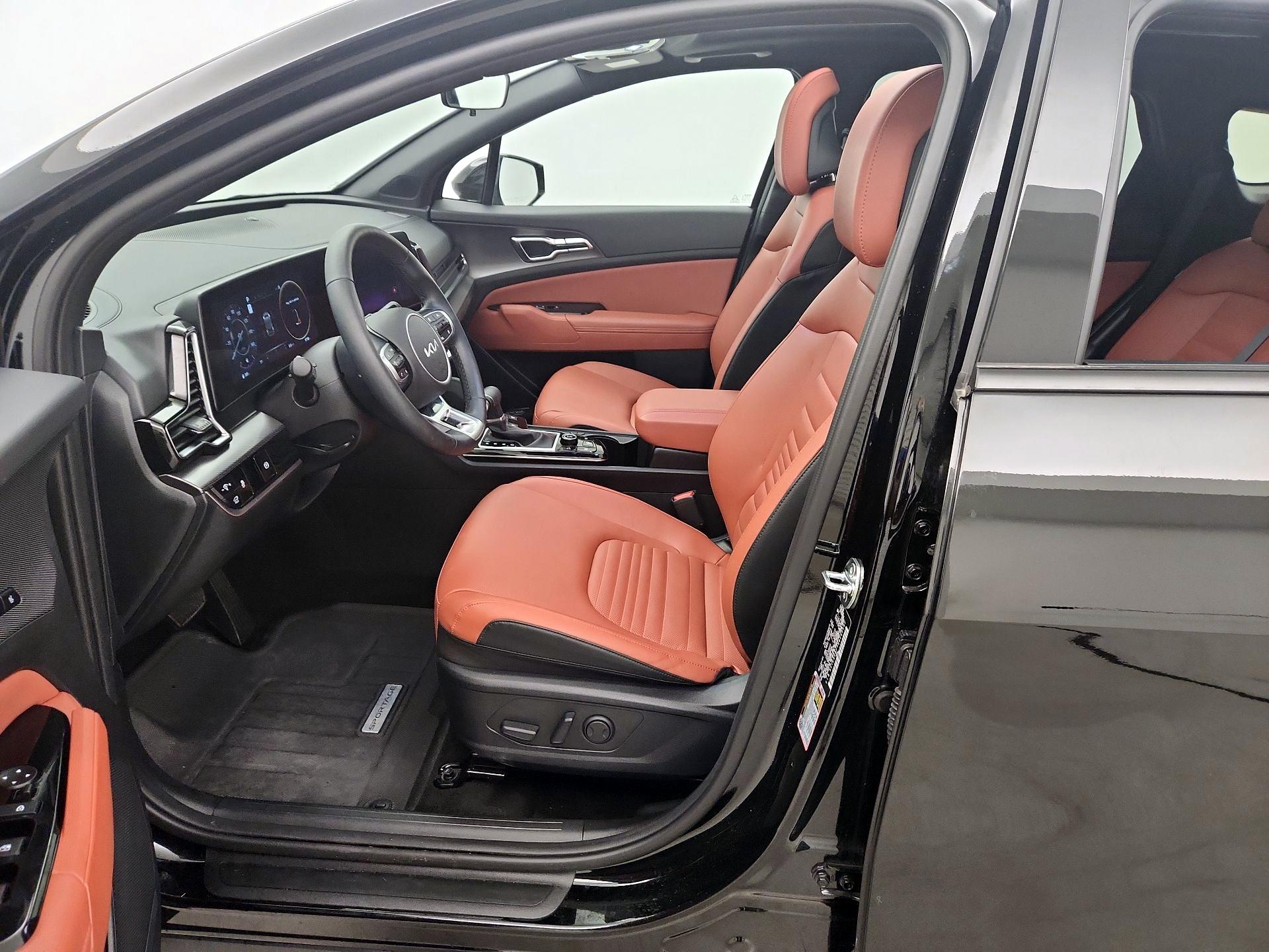Thumbnail: 2025 Kia Sportage - 11