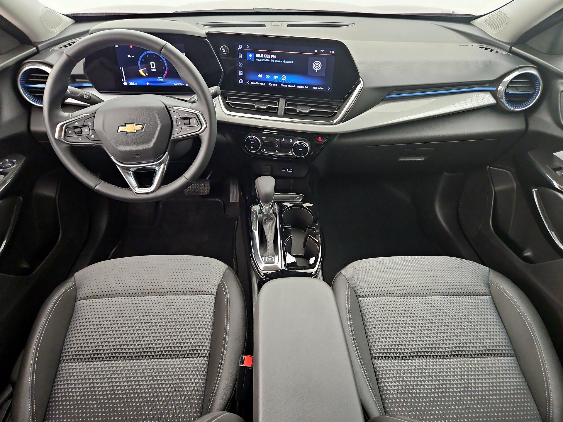 Thumbnail: 2025 Chevrolet Trax - 9
