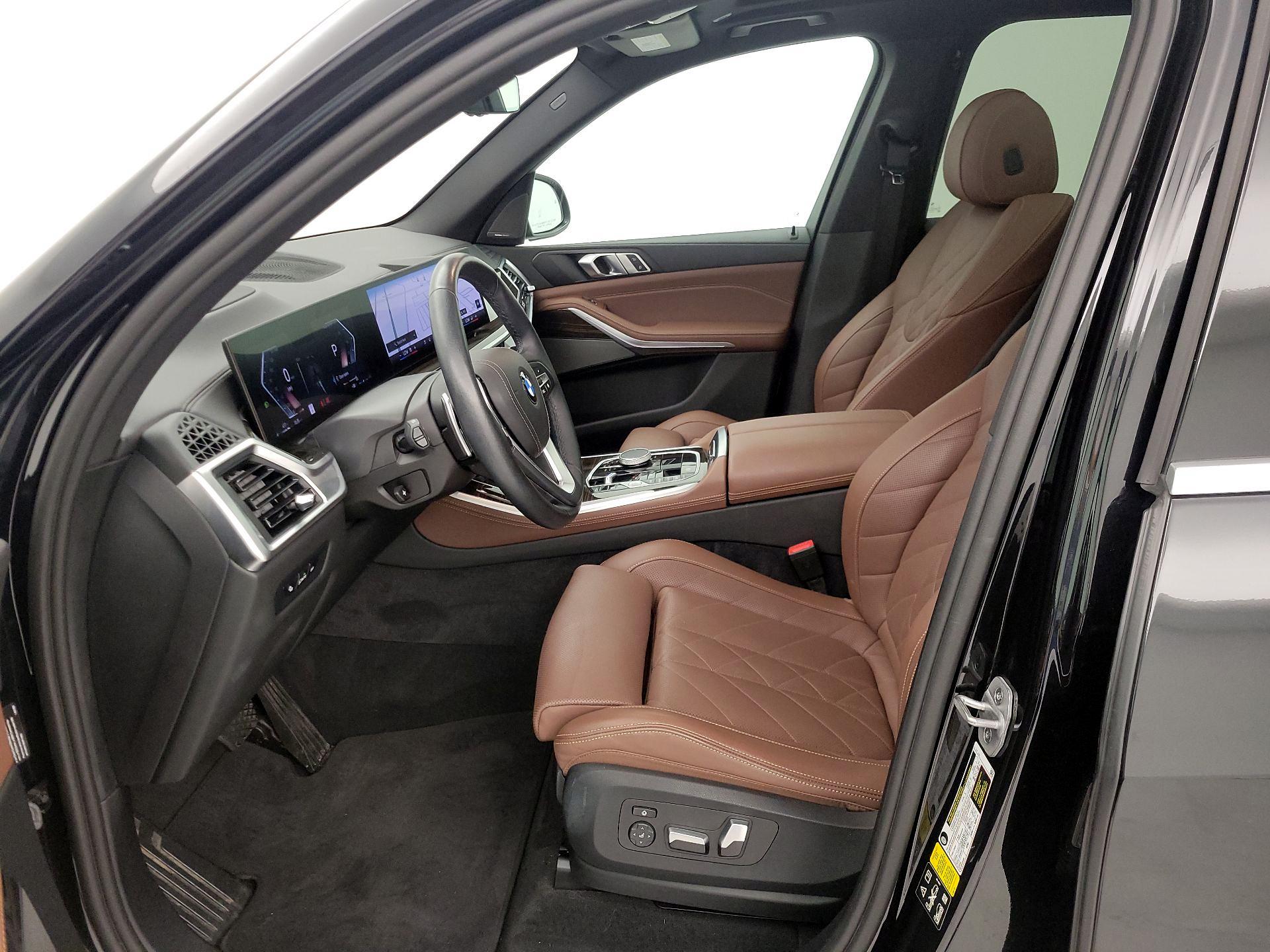 Thumbnail: 2024 BMW X5 - 11