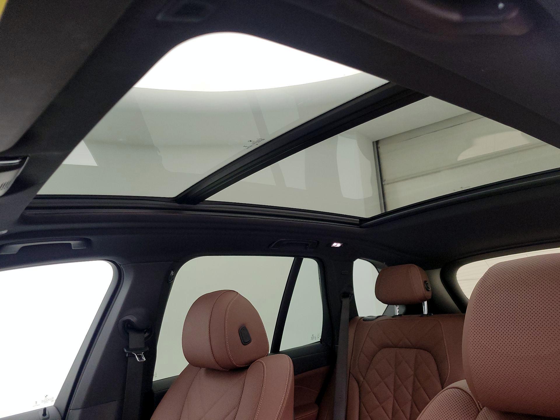 Thumbnail: 2024 BMW X5 - 20