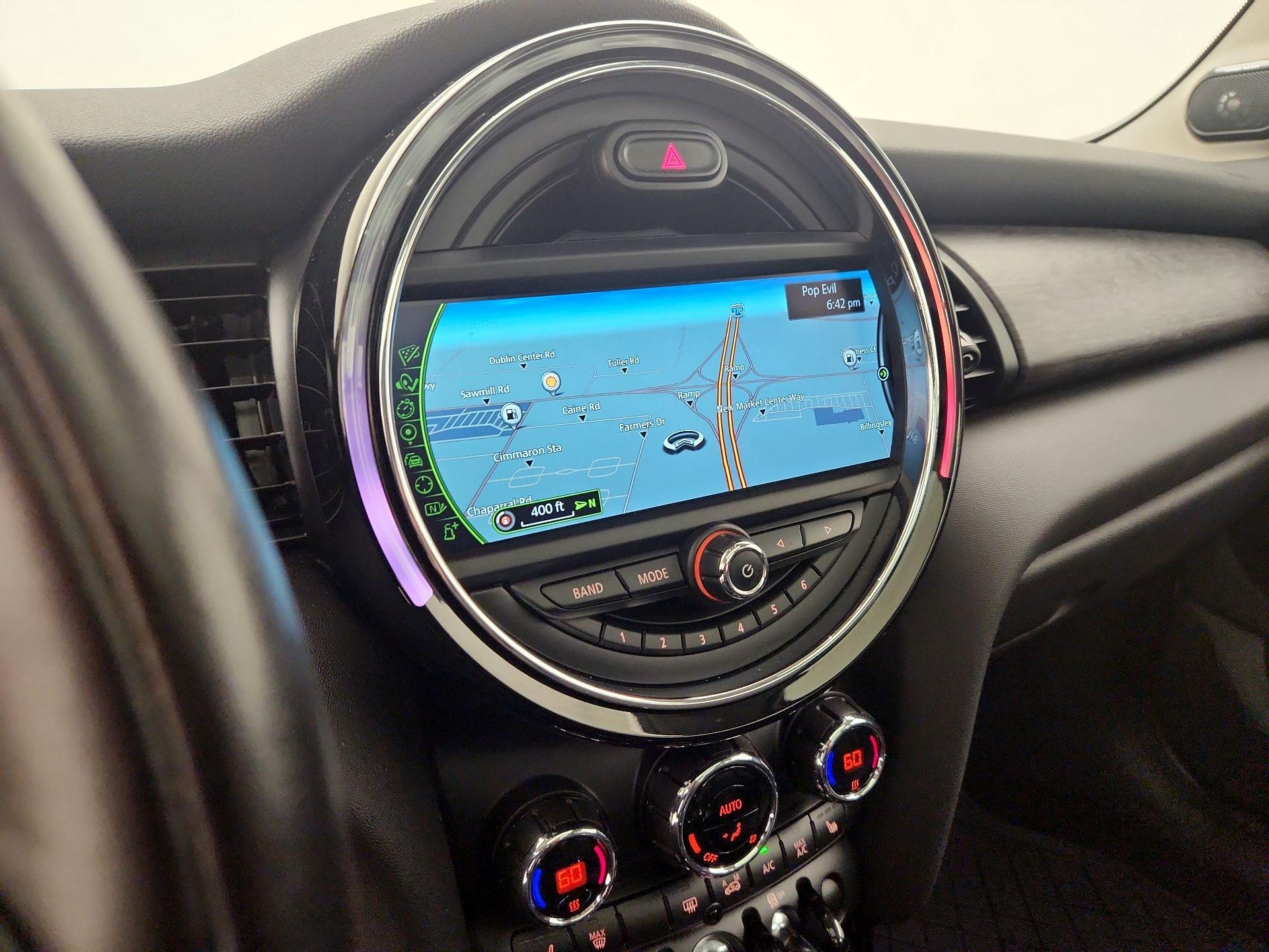 Thumbnail: 2016 MINI Cooper Hardtop - 14