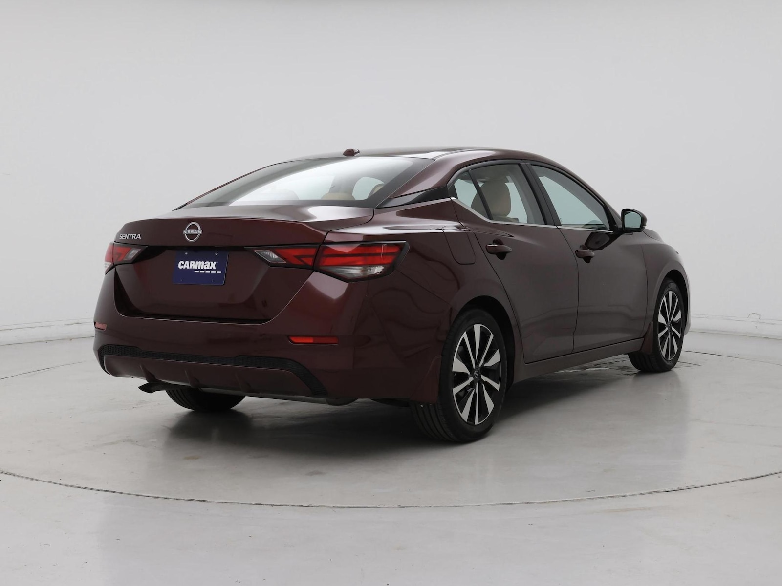 2025 Nissan Sentra SV - Photo 9