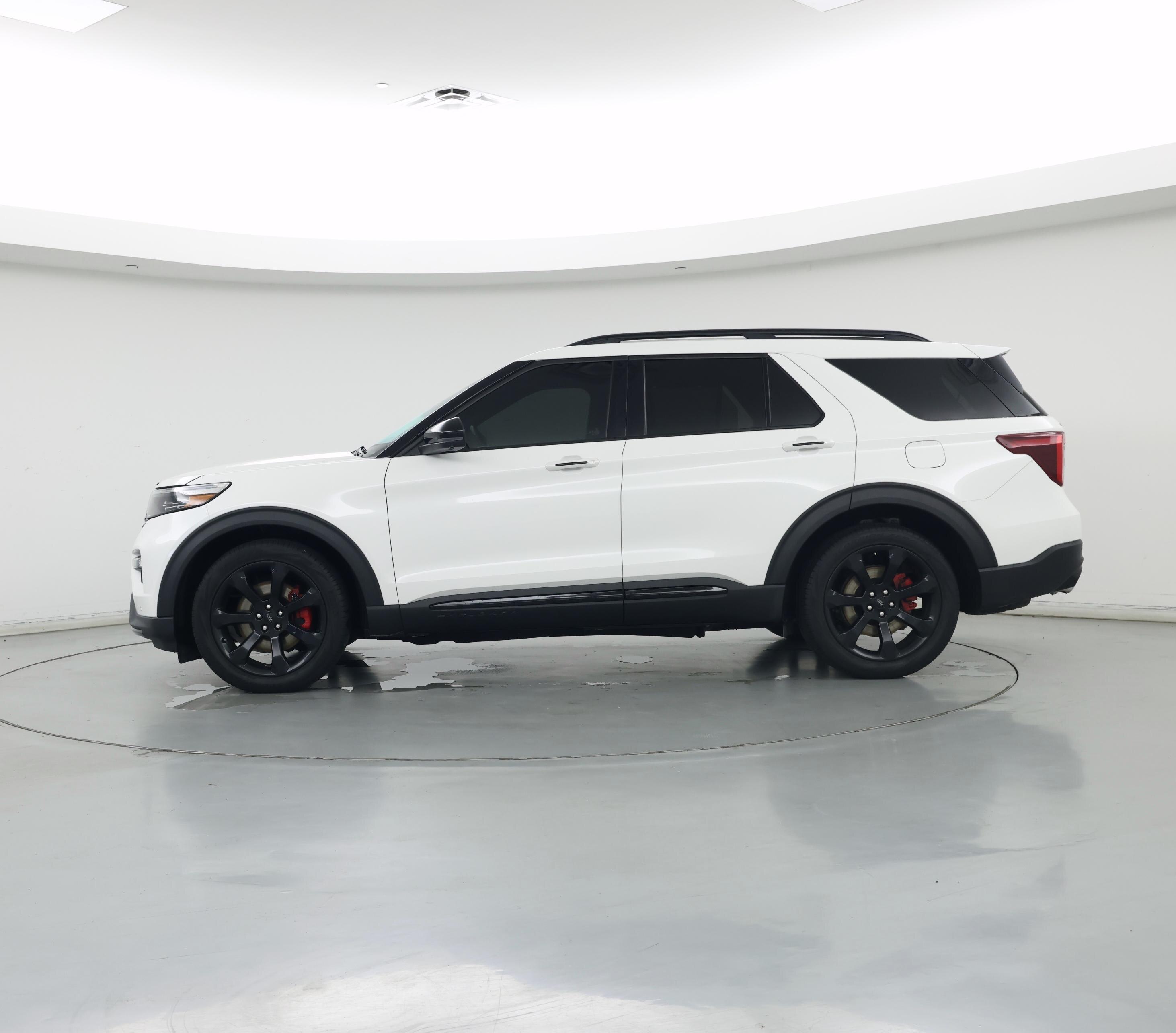 Thumbnail: 2023 Ford Explorer - 3