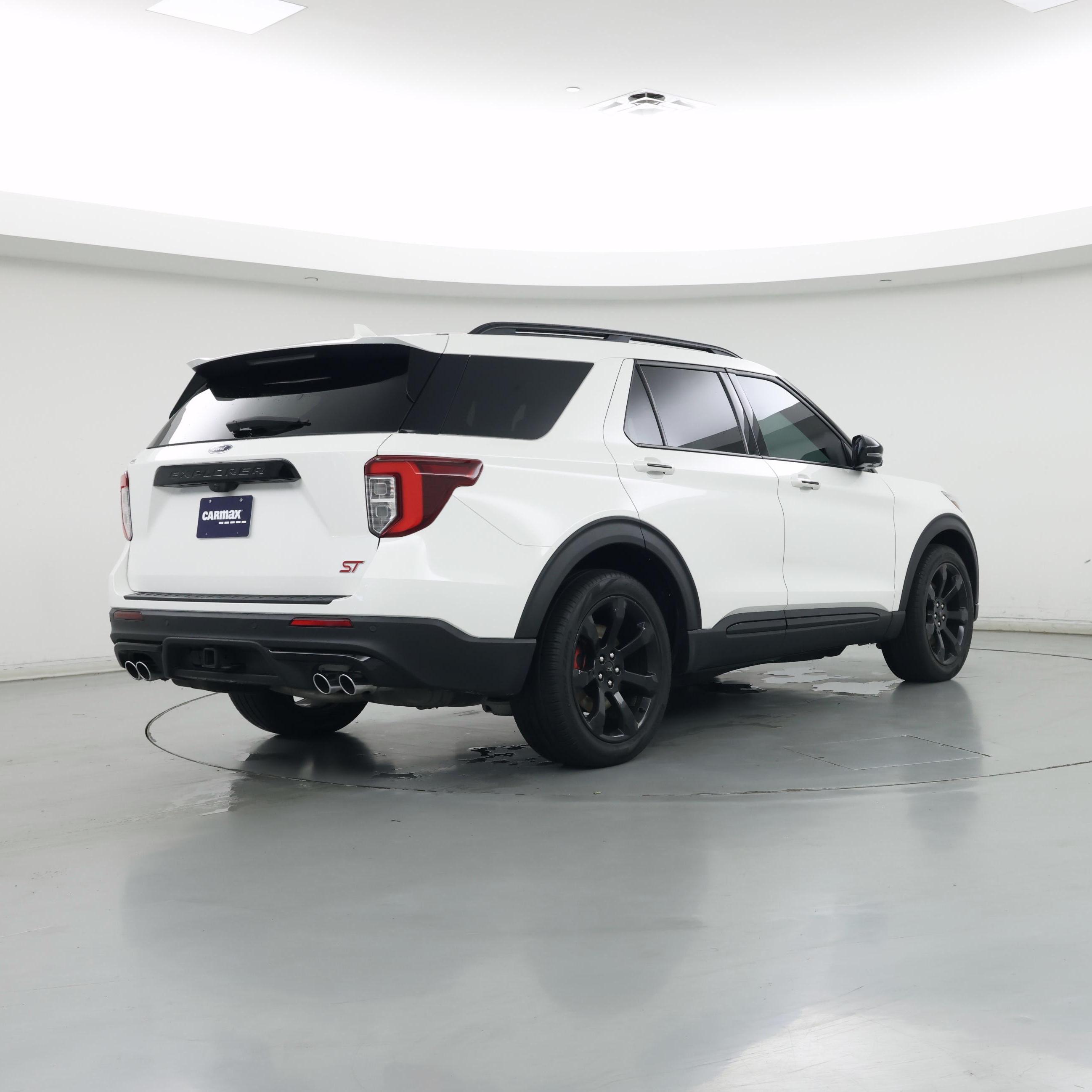 Thumbnail: 2023 Ford Explorer - 8