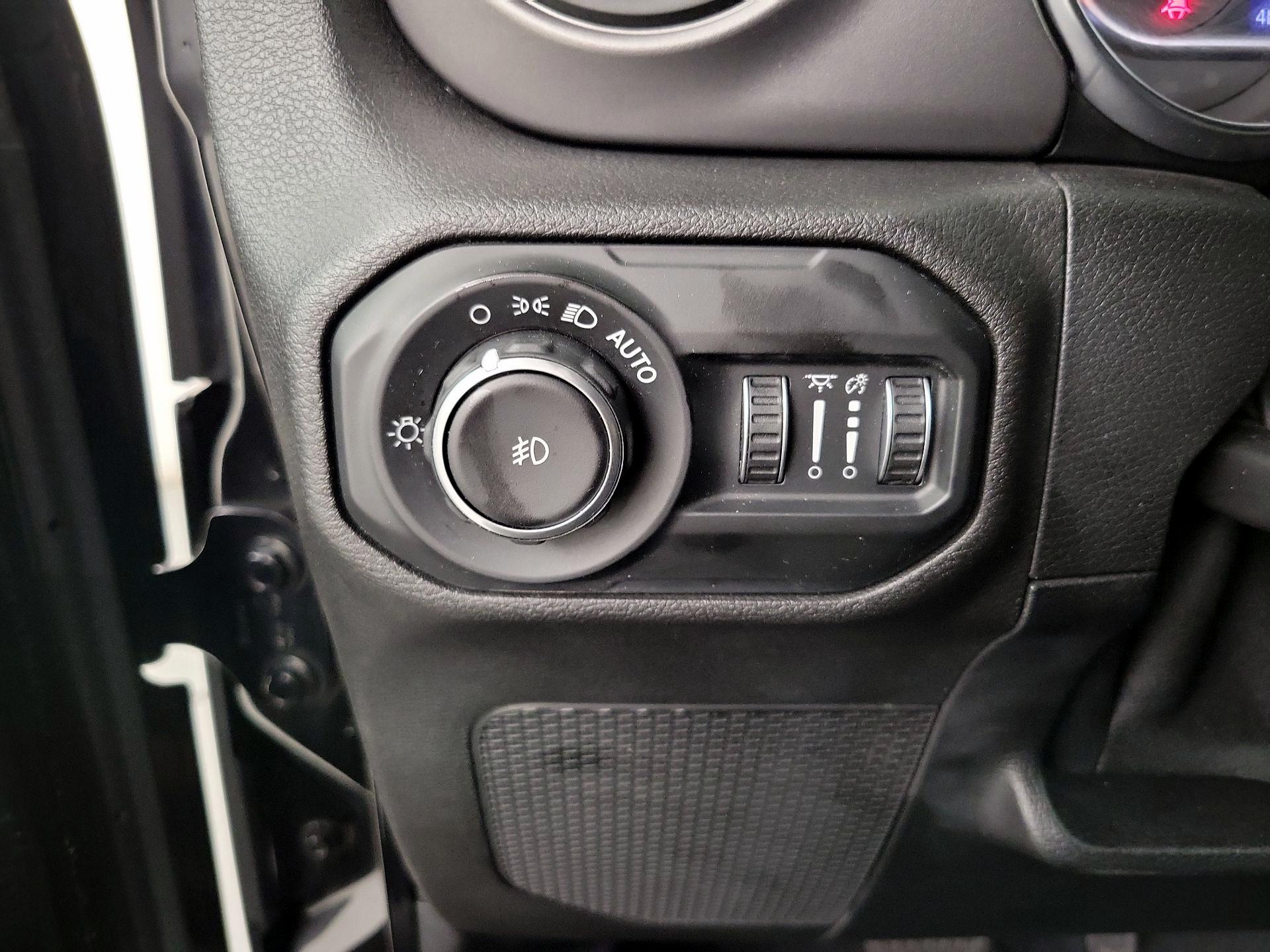 Thumbnail: 2022 RAM 1500 - 11