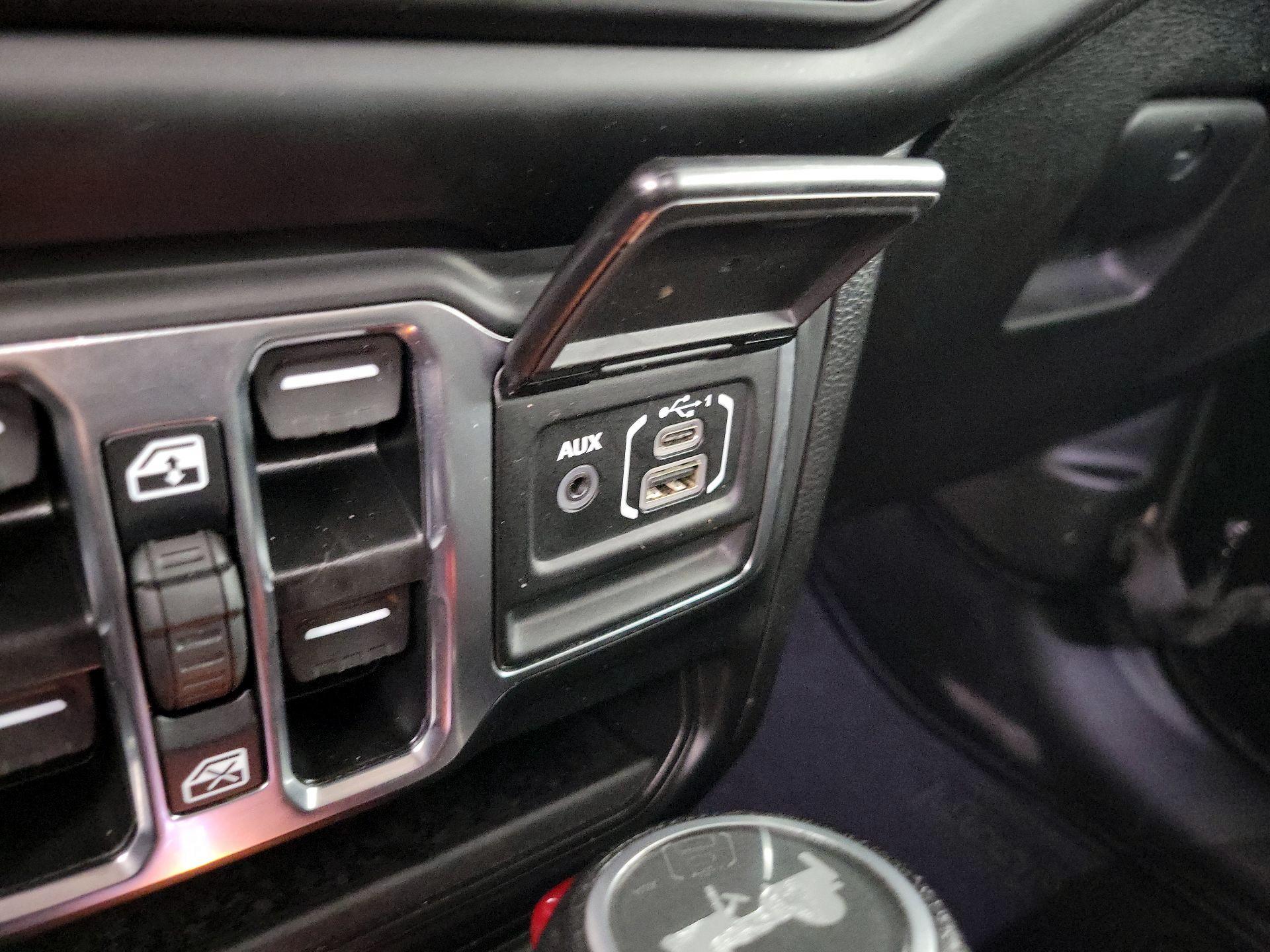 Thumbnail: 2022 RAM 1500 - 17