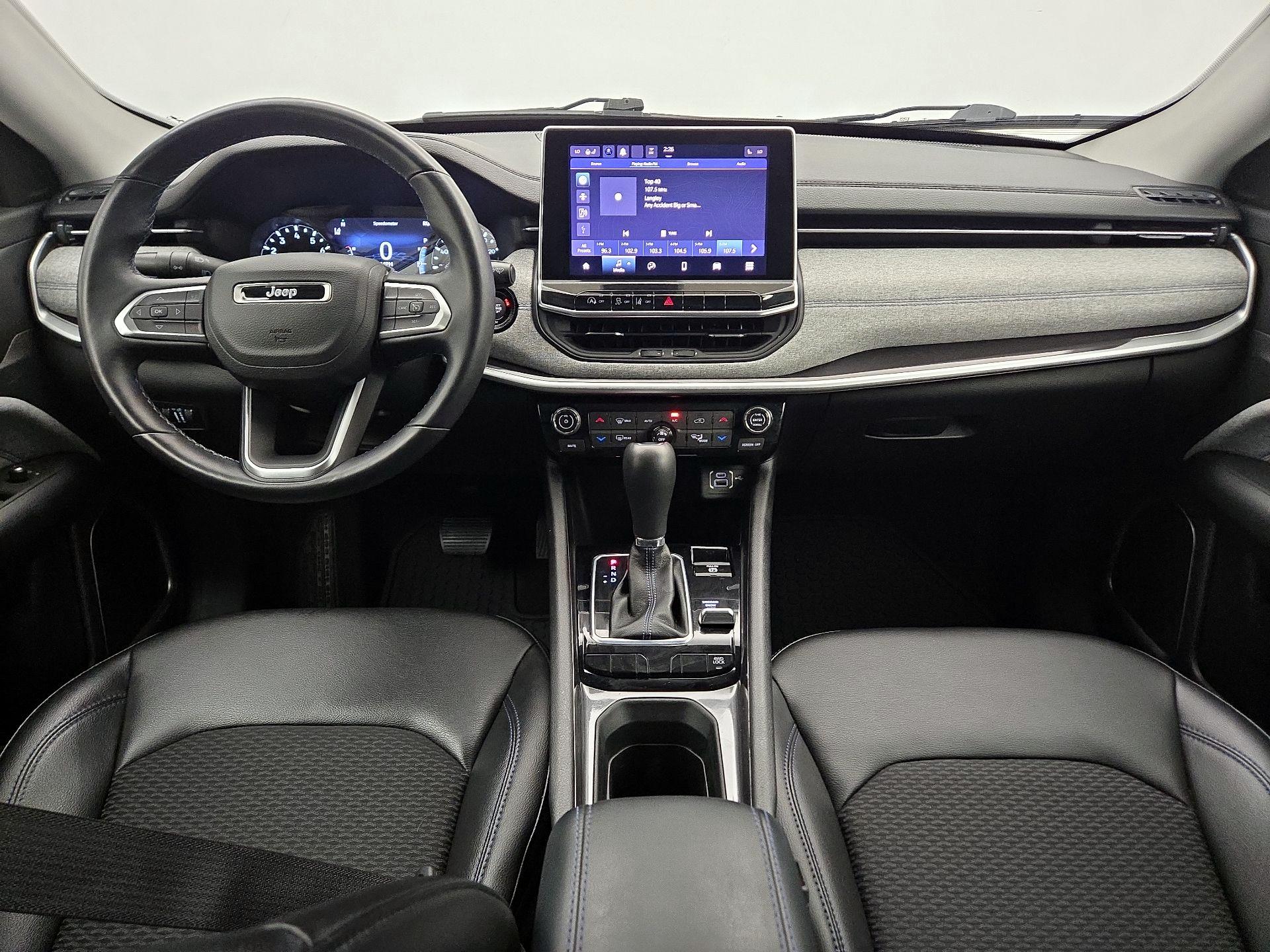 Thumbnail: 2022 Jeep Compass - 9