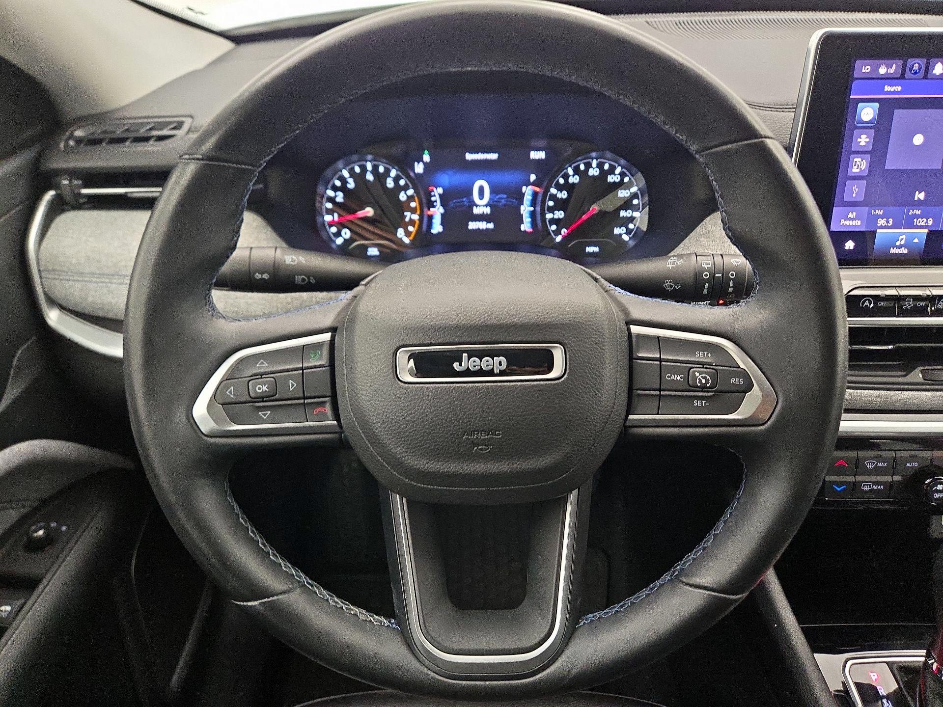 Thumbnail: 2022 Jeep Compass - 10