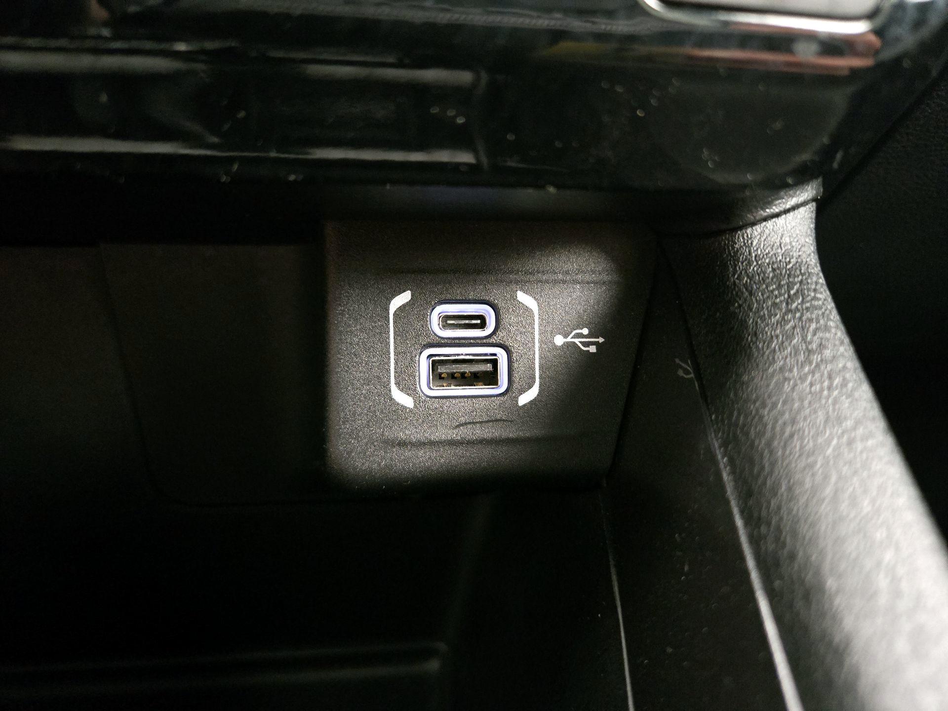 Thumbnail: 2022 Jeep Compass - 18