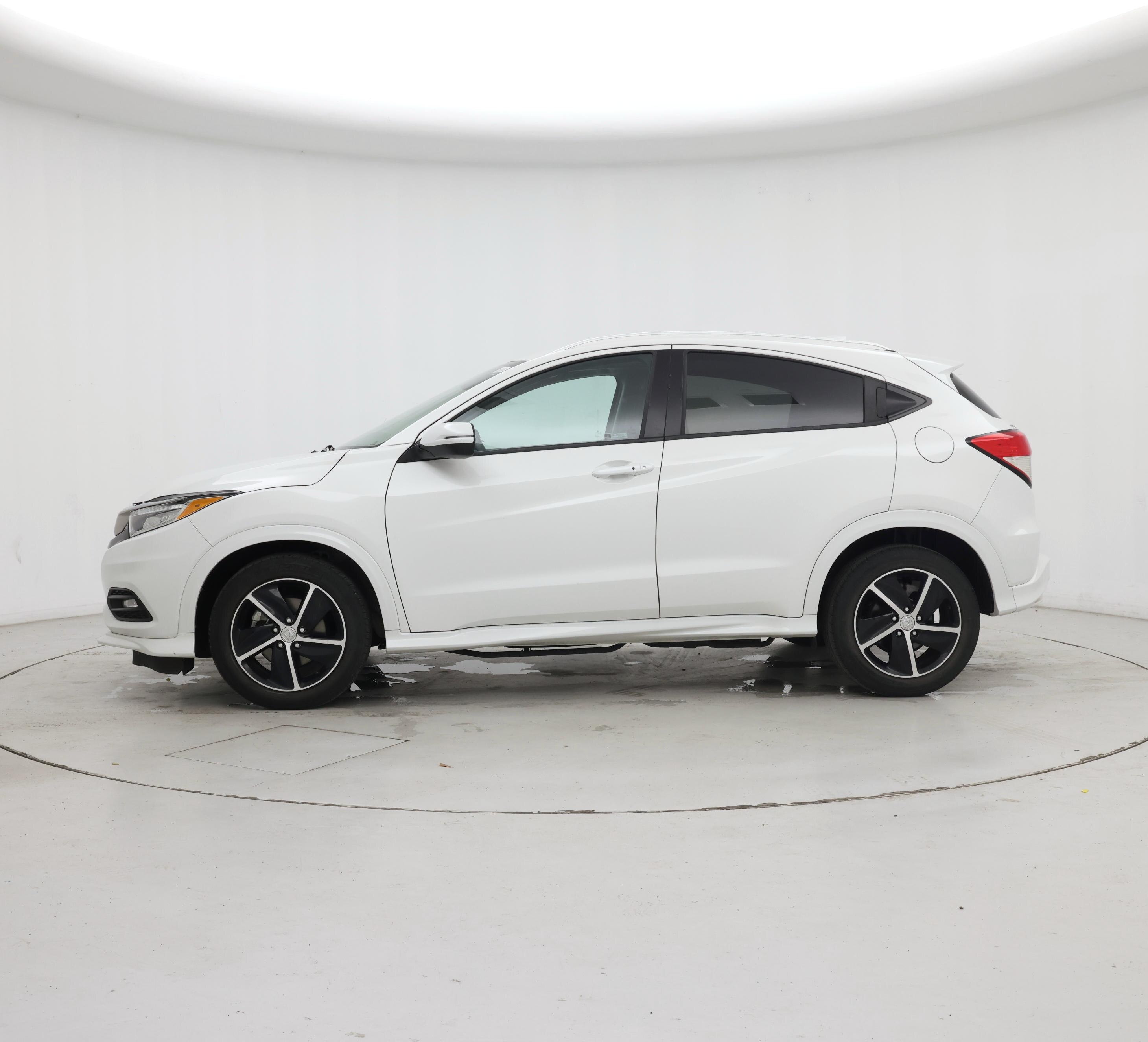 Thumbnail: 2021 Honda HR-V - 3