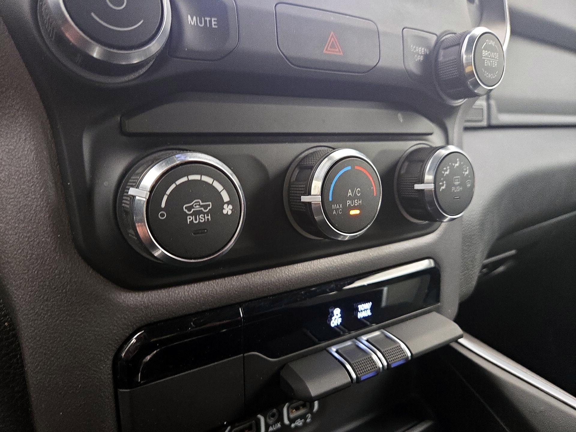 Thumbnail: 2022 RAM 1500 - 16