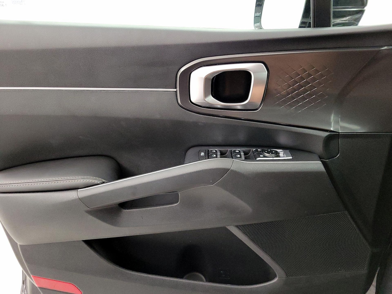 2025 Kia Sorento S - Photo 13