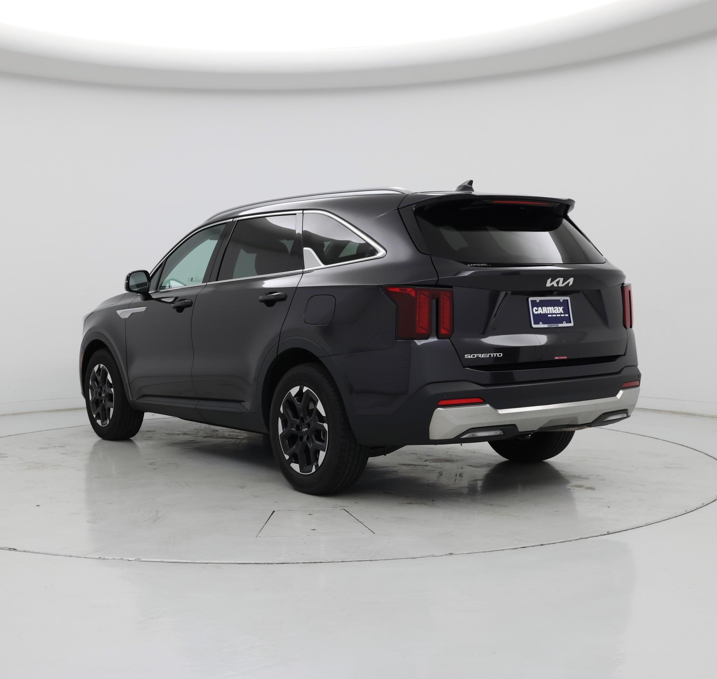 Thumbnail: 2025 Kia Sorento - 2