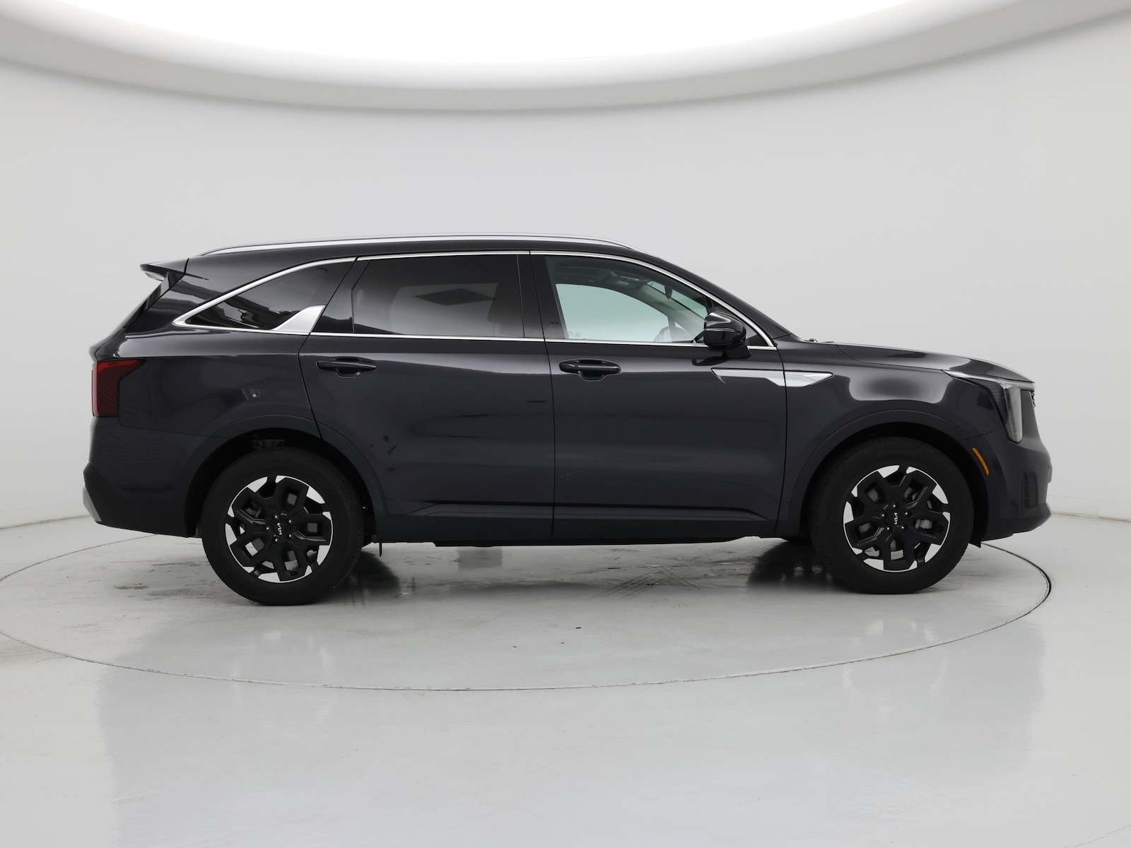 2025 Kia Sorento S - Photo 8