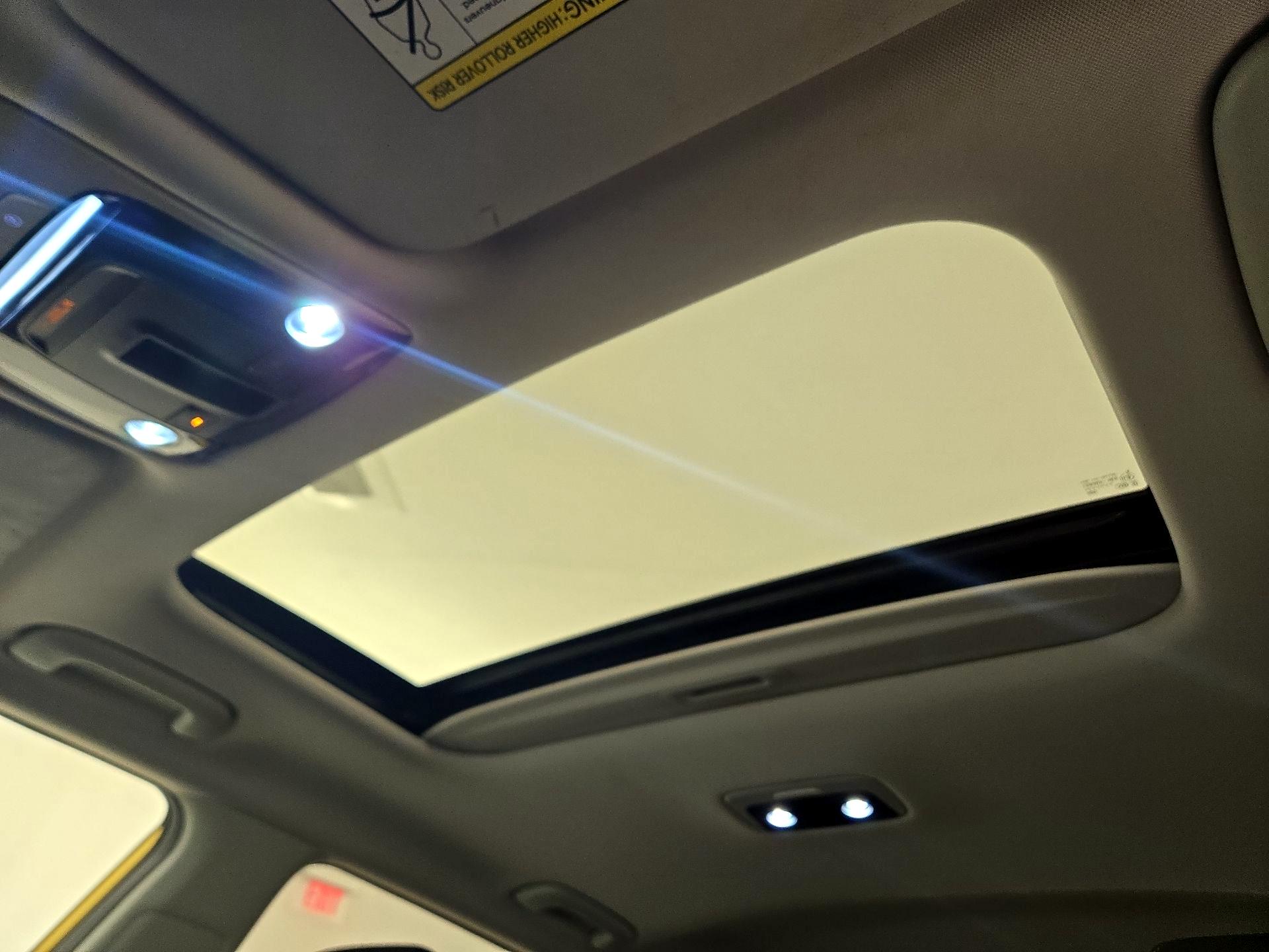 Thumbnail: 2023 Kia Seltos - 20