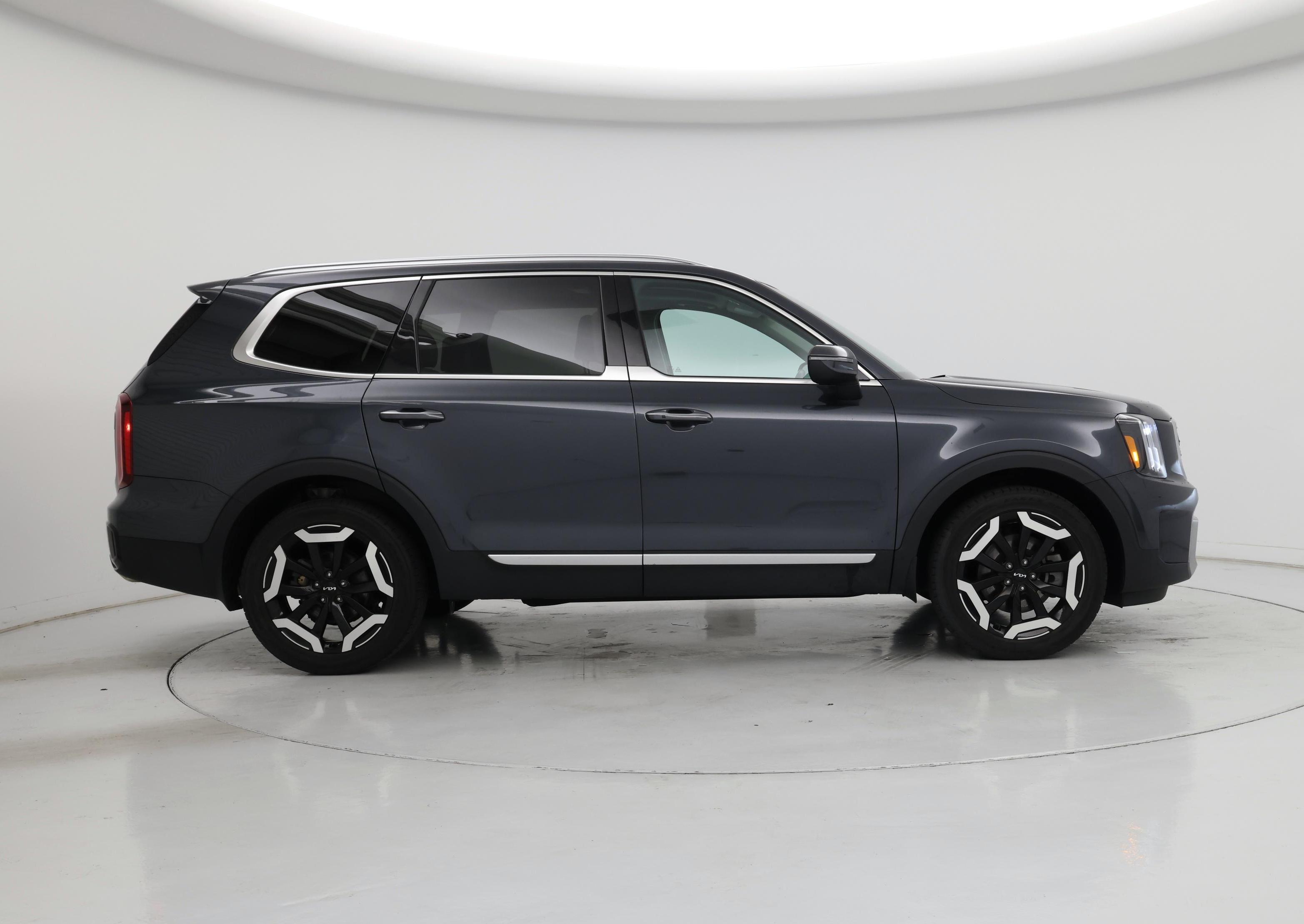 Thumbnail: 2023 Kia Telluride - 7