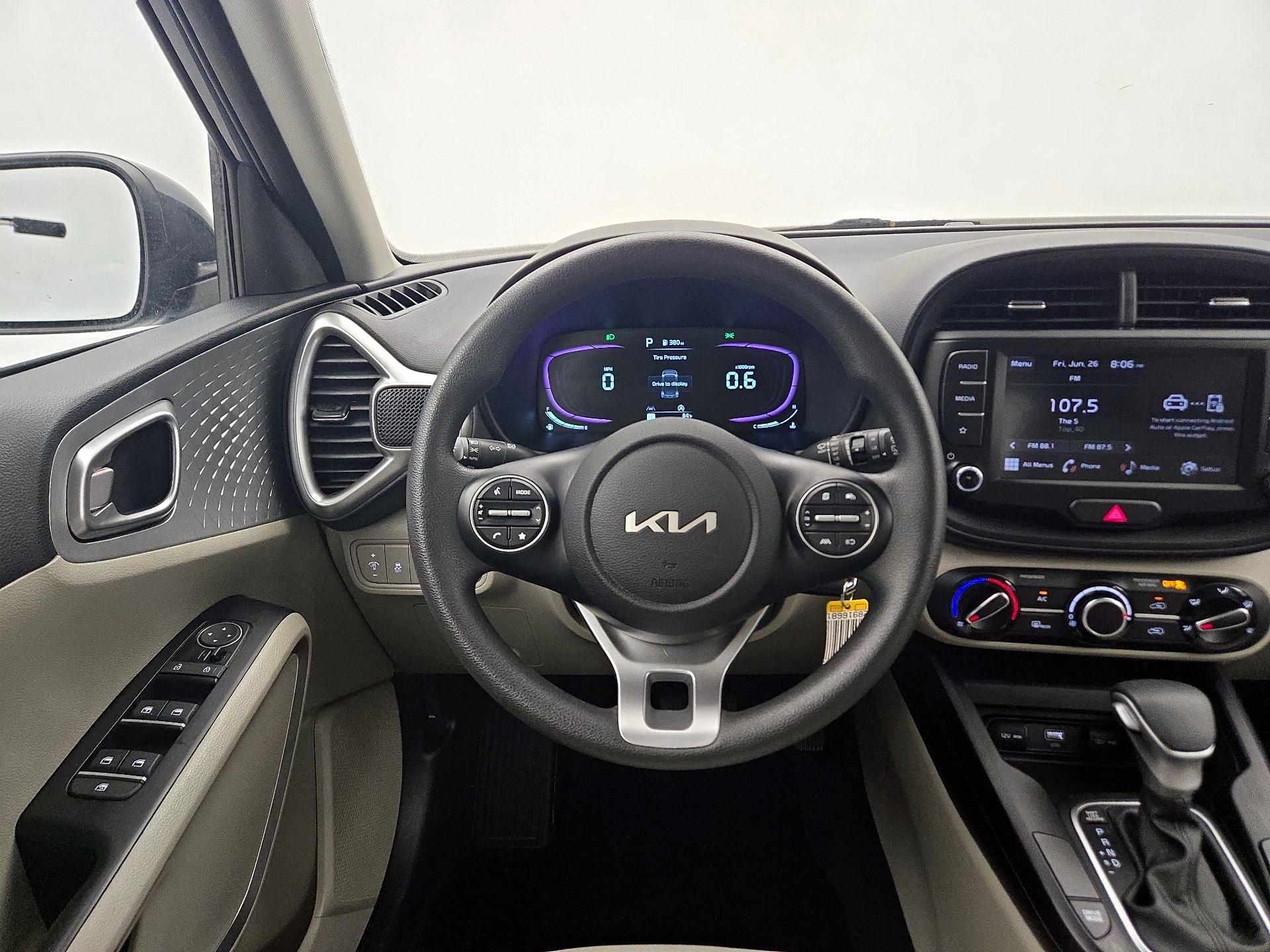 Thumbnail: 2023 Kia Soul - 10