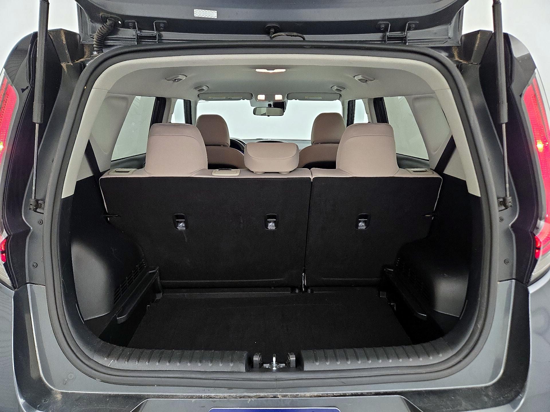Thumbnail: 2023 Kia Soul - 20