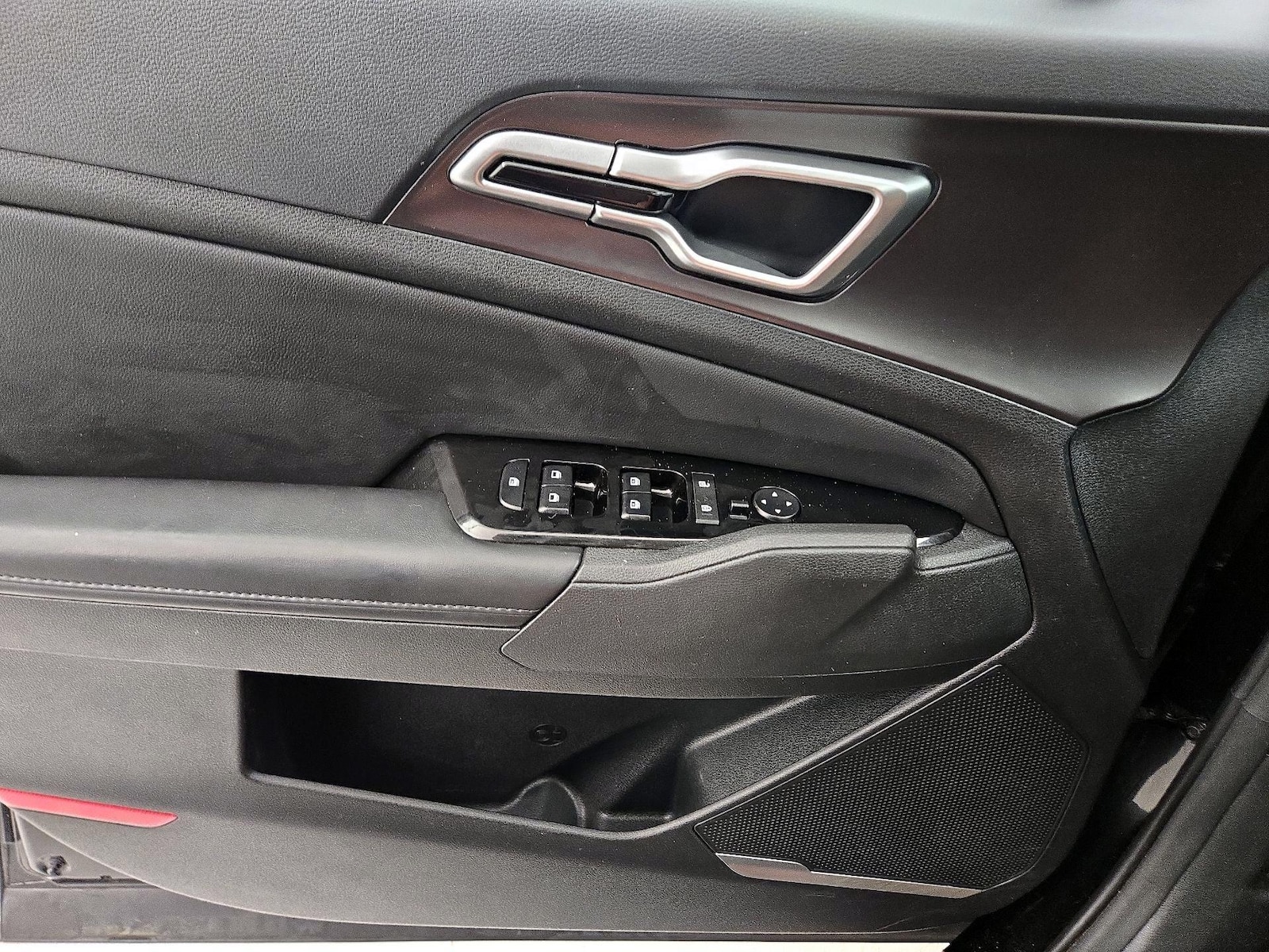2023 Kia Sportage EX - Photo 13