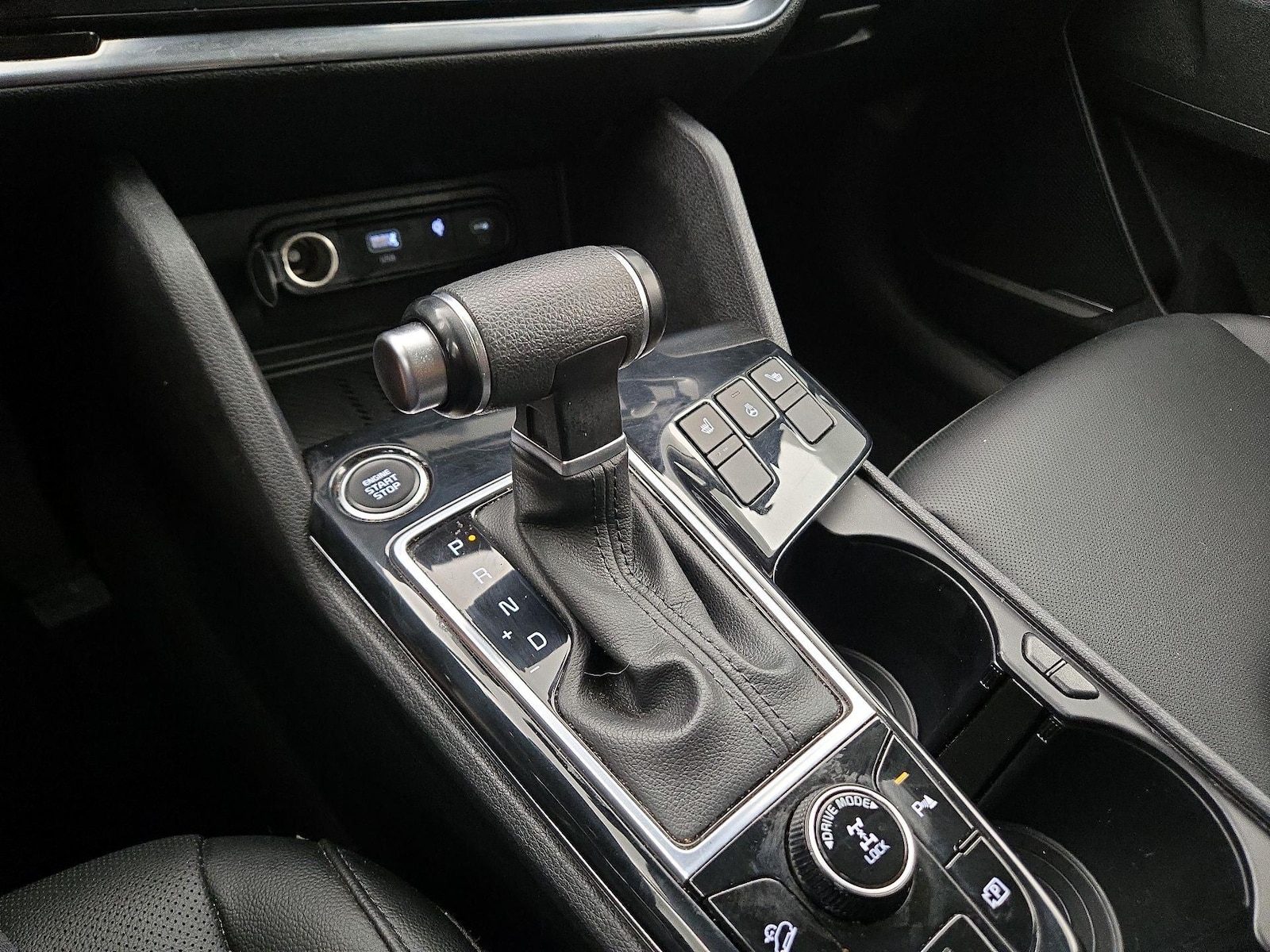 2023 Kia Sportage EX - Photo 19