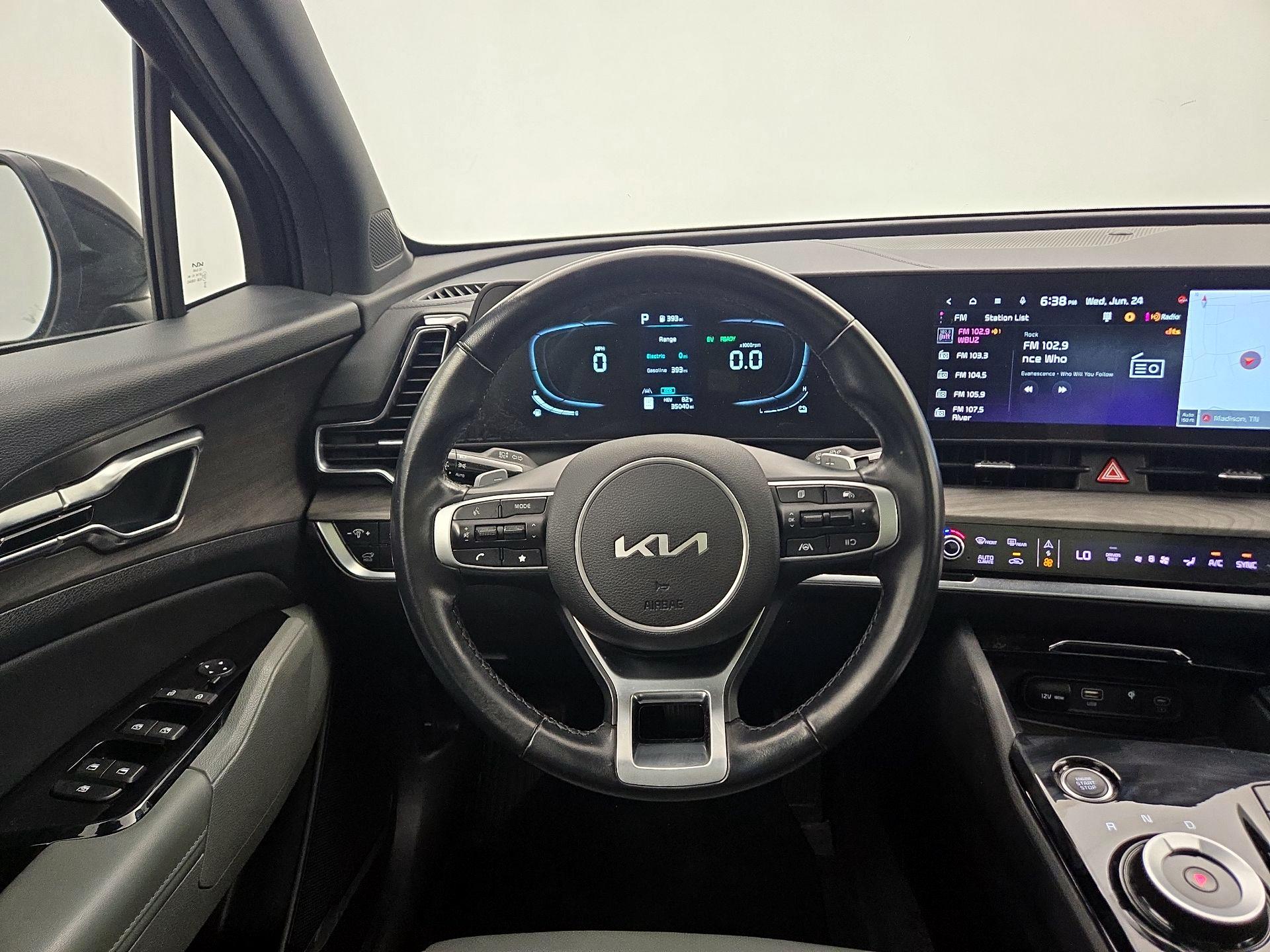 Thumbnail: 2023 Kia Sportage - 10
