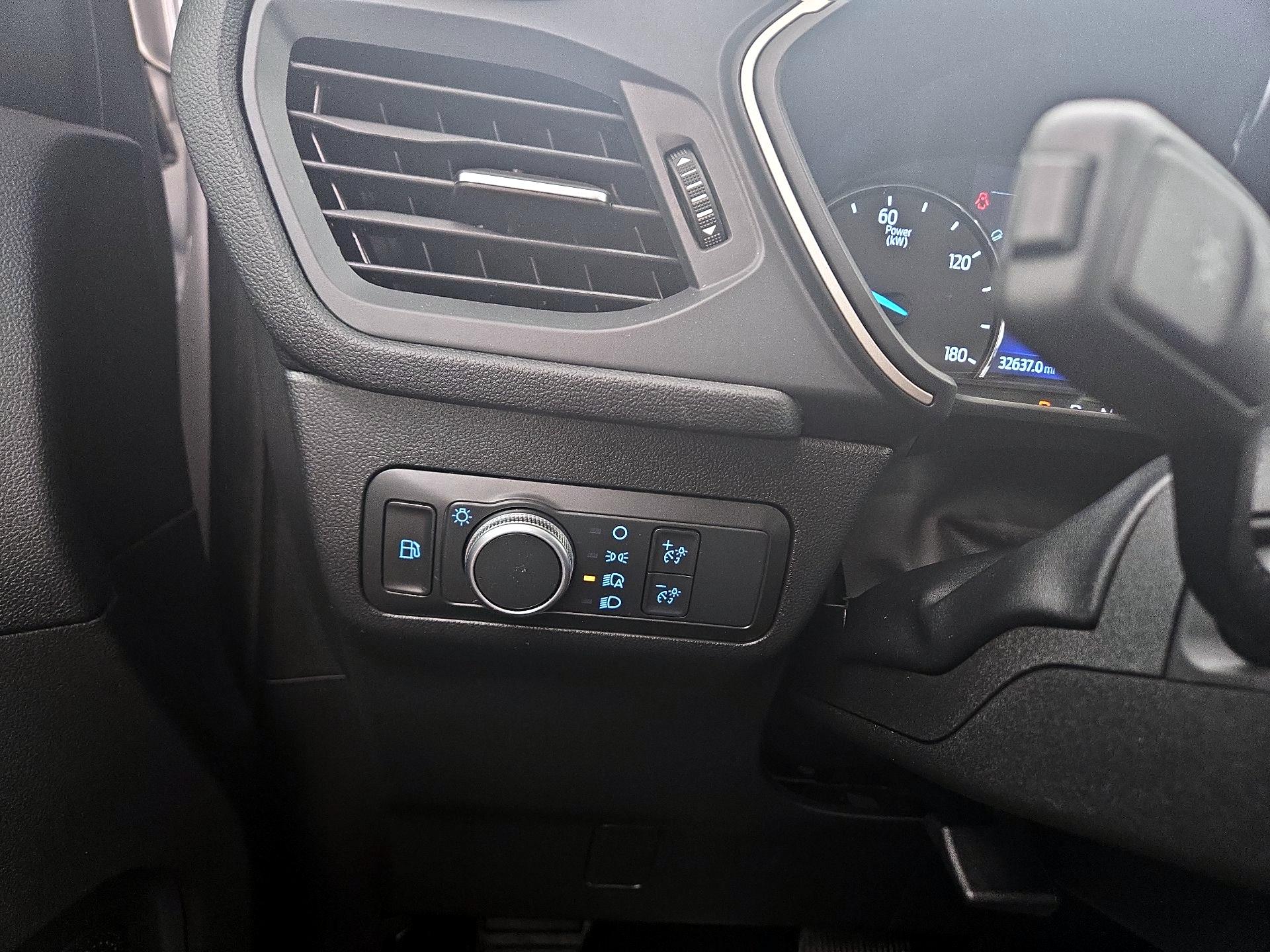 Thumbnail: 2022 Ford Escape - 13
