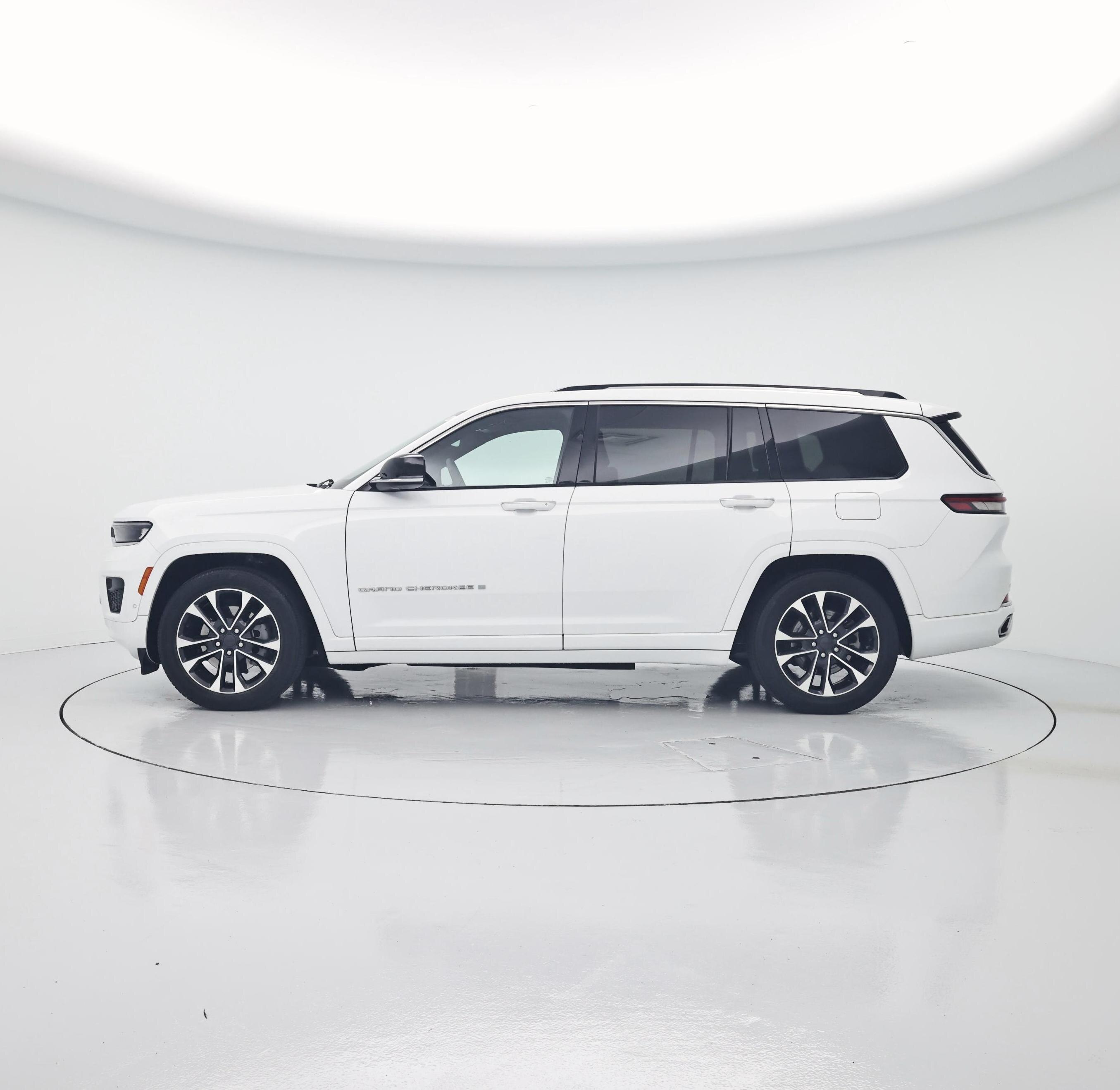 Thumbnail: 2023 Jeep Grand Cherokee L - 3