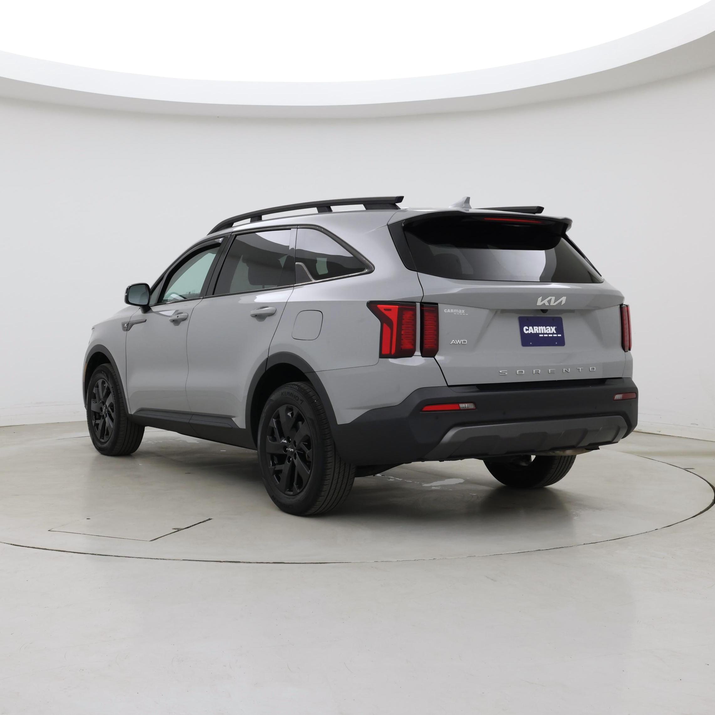 Thumbnail: 2022 Kia Sorento - 2
